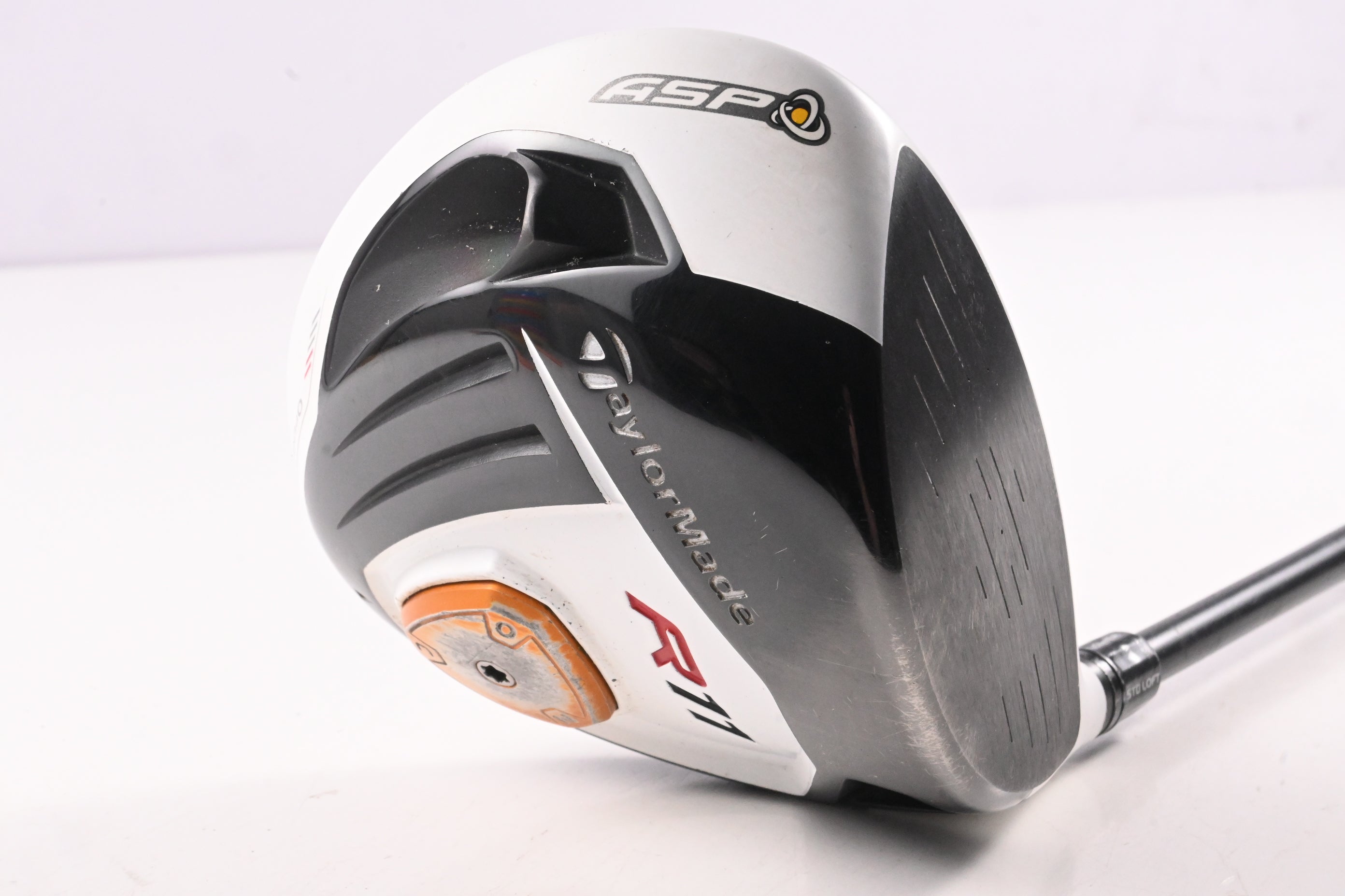 Taylormade R11 Driver / 9 Degree / Stiff Flex Fujikura Blur 60 Shaft