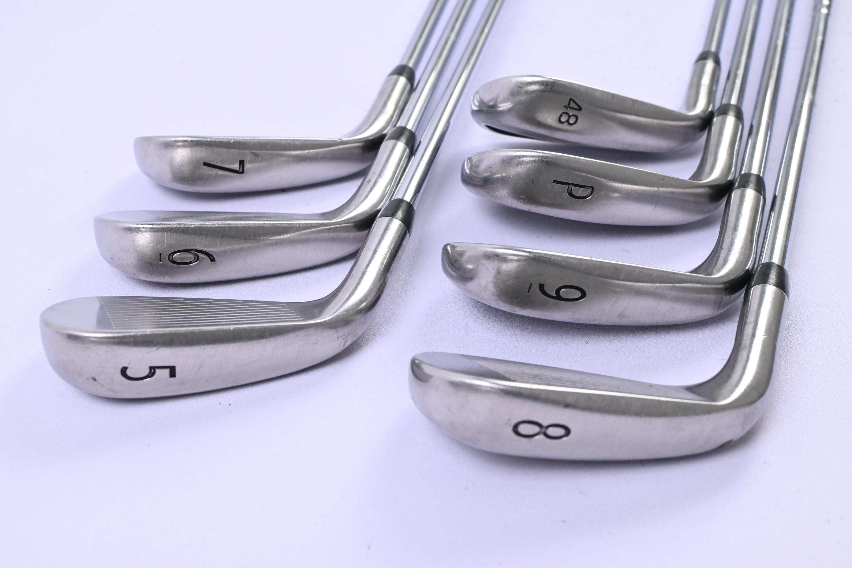 Titleist 718 AP1 Irons / 5-PW+GW / Regular Flex AMT Black R300 Shafts