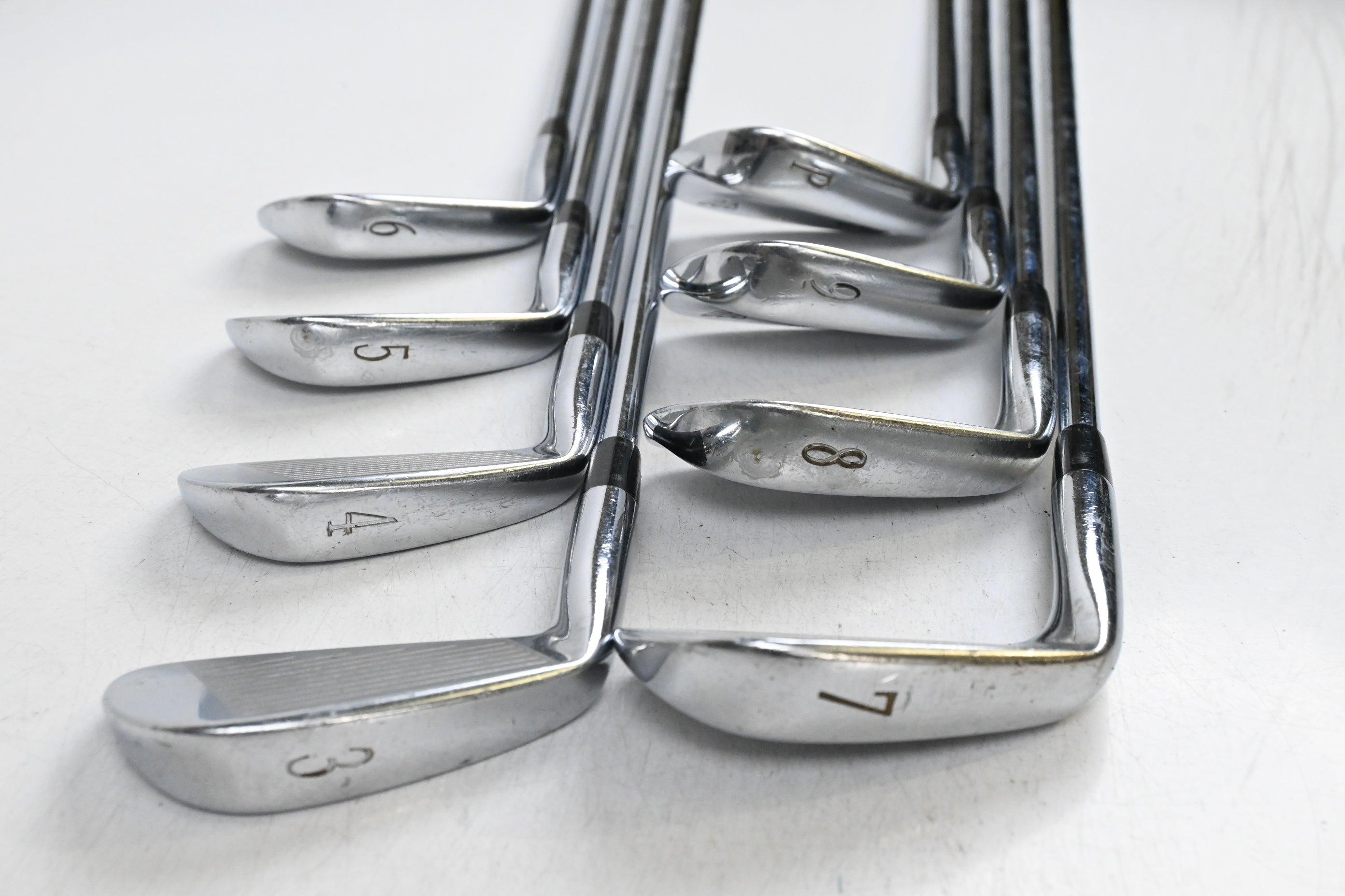 Mizuno MP-32 Irons / 3-PW / Regular Flex Dynamic Gold R300 Shafts