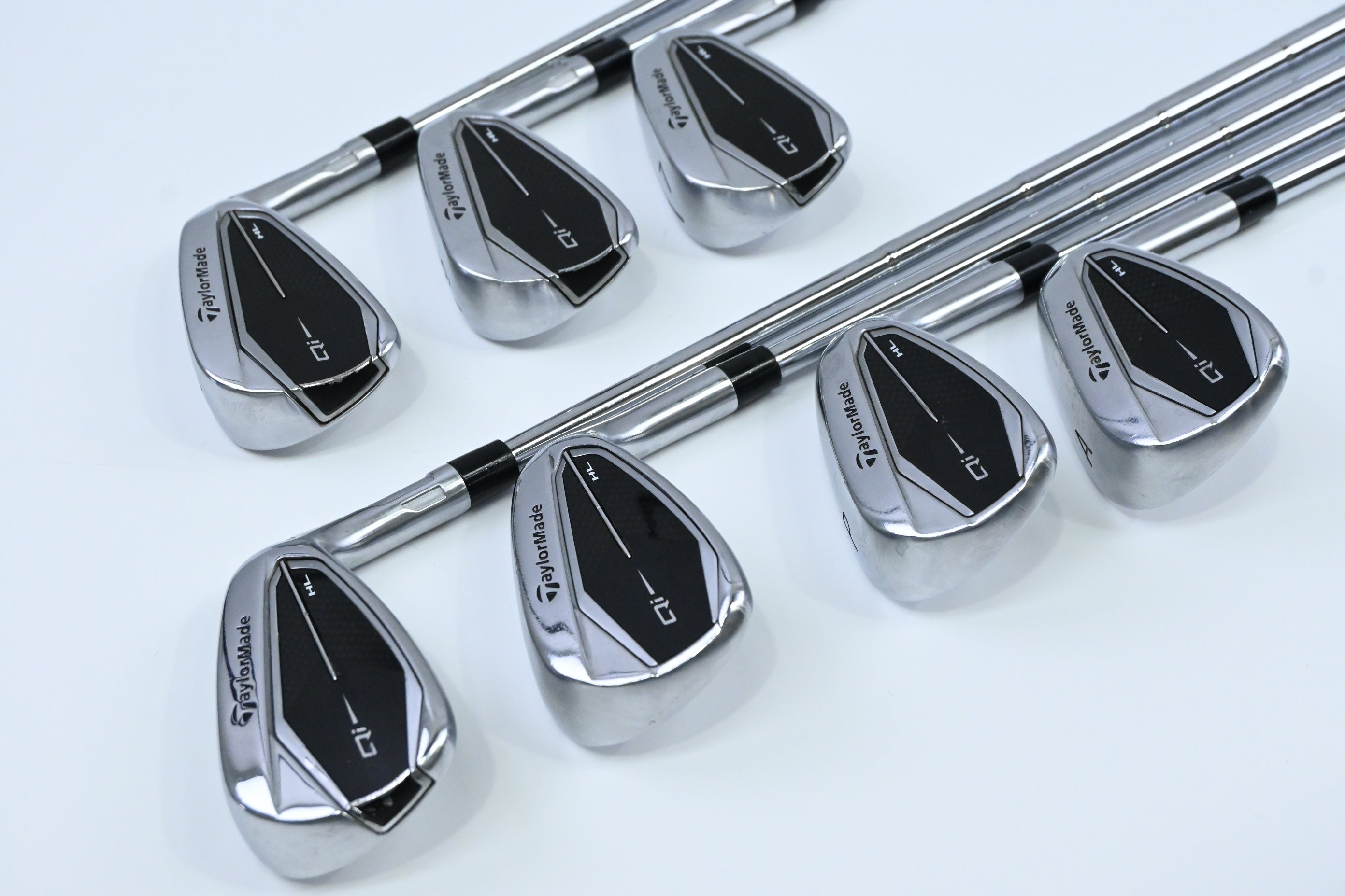 Taylormade Qi HL Irons / 5-PW+AW / Stiff Flex Dynamic Gold 115 S300 Shafts