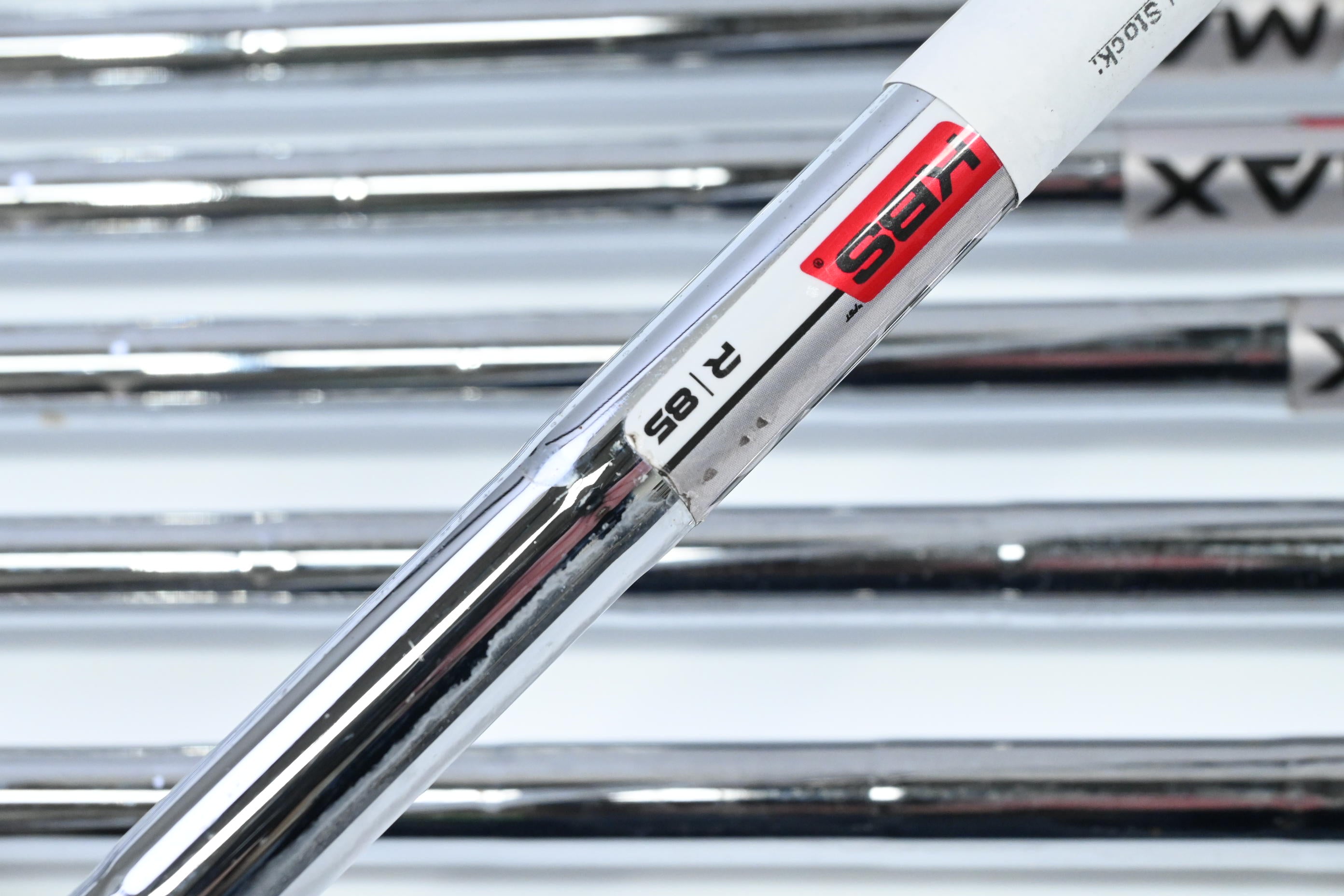 Taylormade M6 Irons / 5-PW+SW / Regular Flex KBS Max 85 Shafts