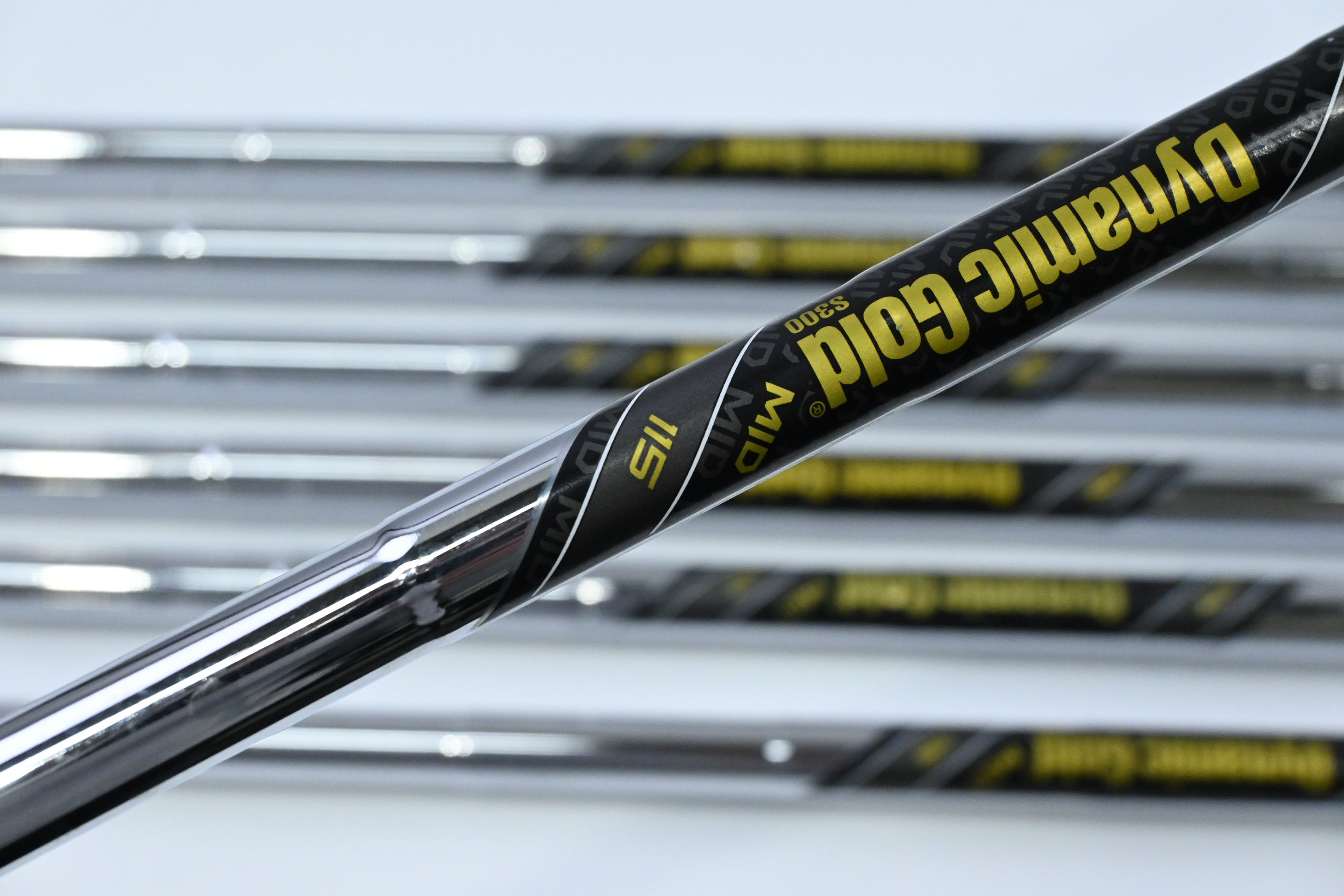 Taylormade Qi HL Irons / 5-PW+AW / Stiff Flex Dynamic Gold 115 S300 Shafts