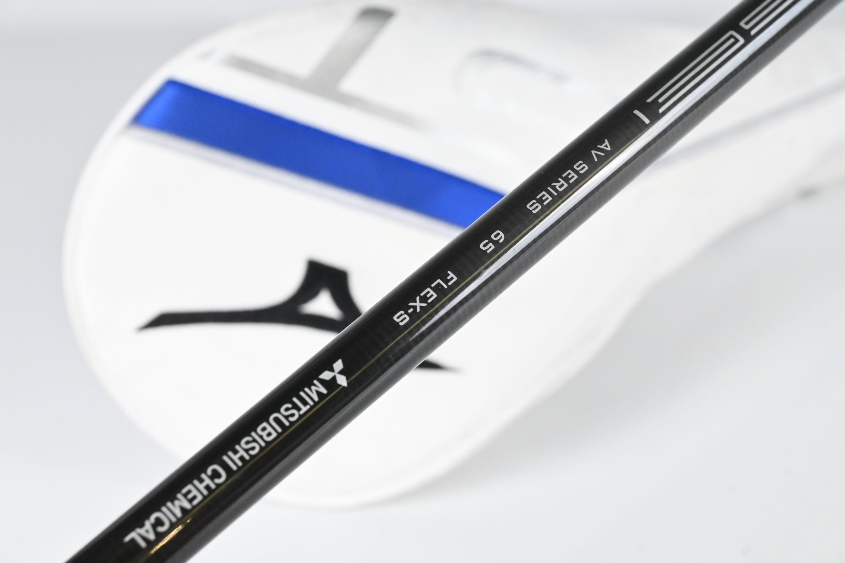 Mizuno ST-X PLTNM Driver / 10.5 Degree / Stiff Flex Tensei AV Blue 65 Shaft