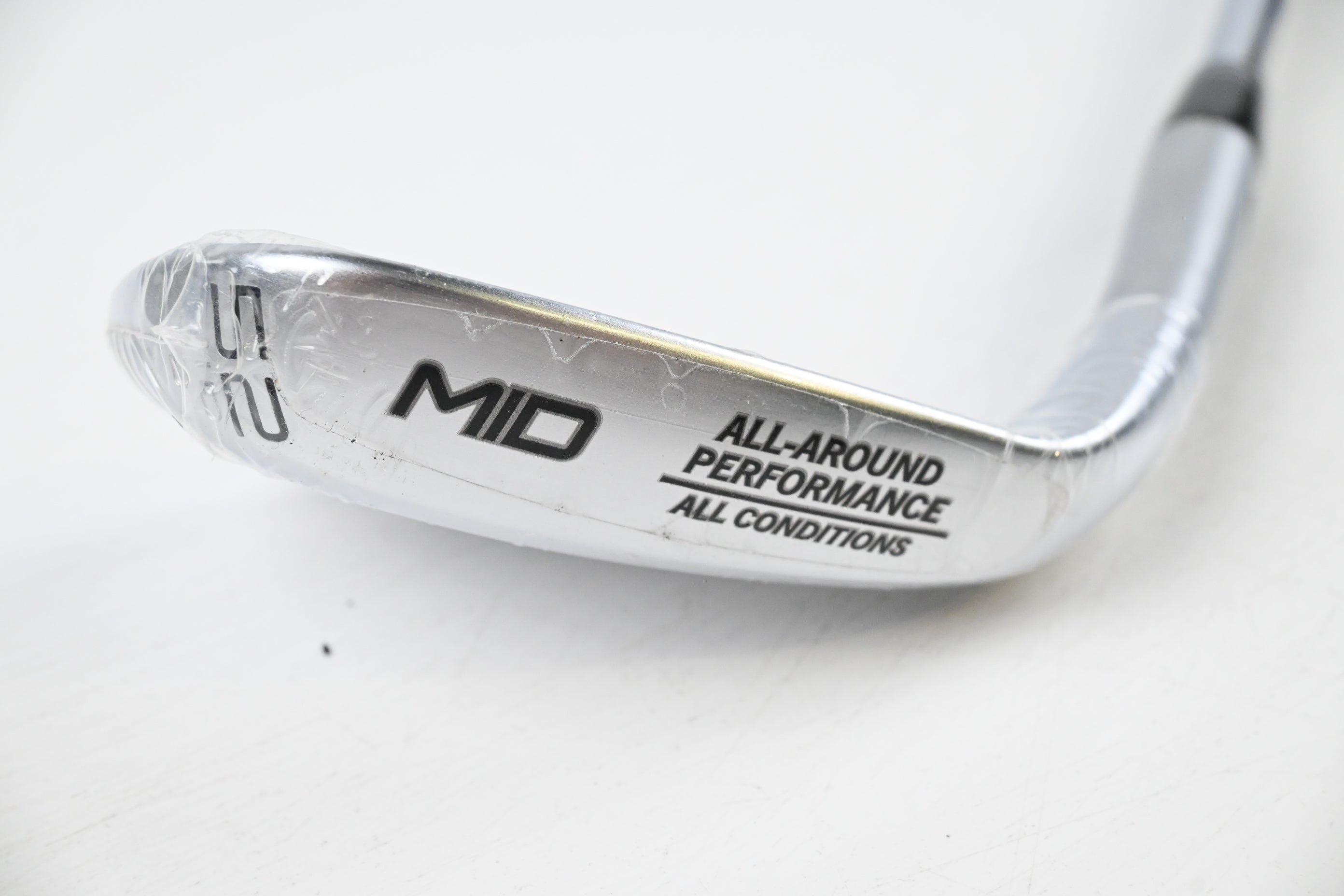 Cleveland RTZ Gap Wedge / 52 Degree / Wedge Flex Dynamic Gold Spinner Shaft