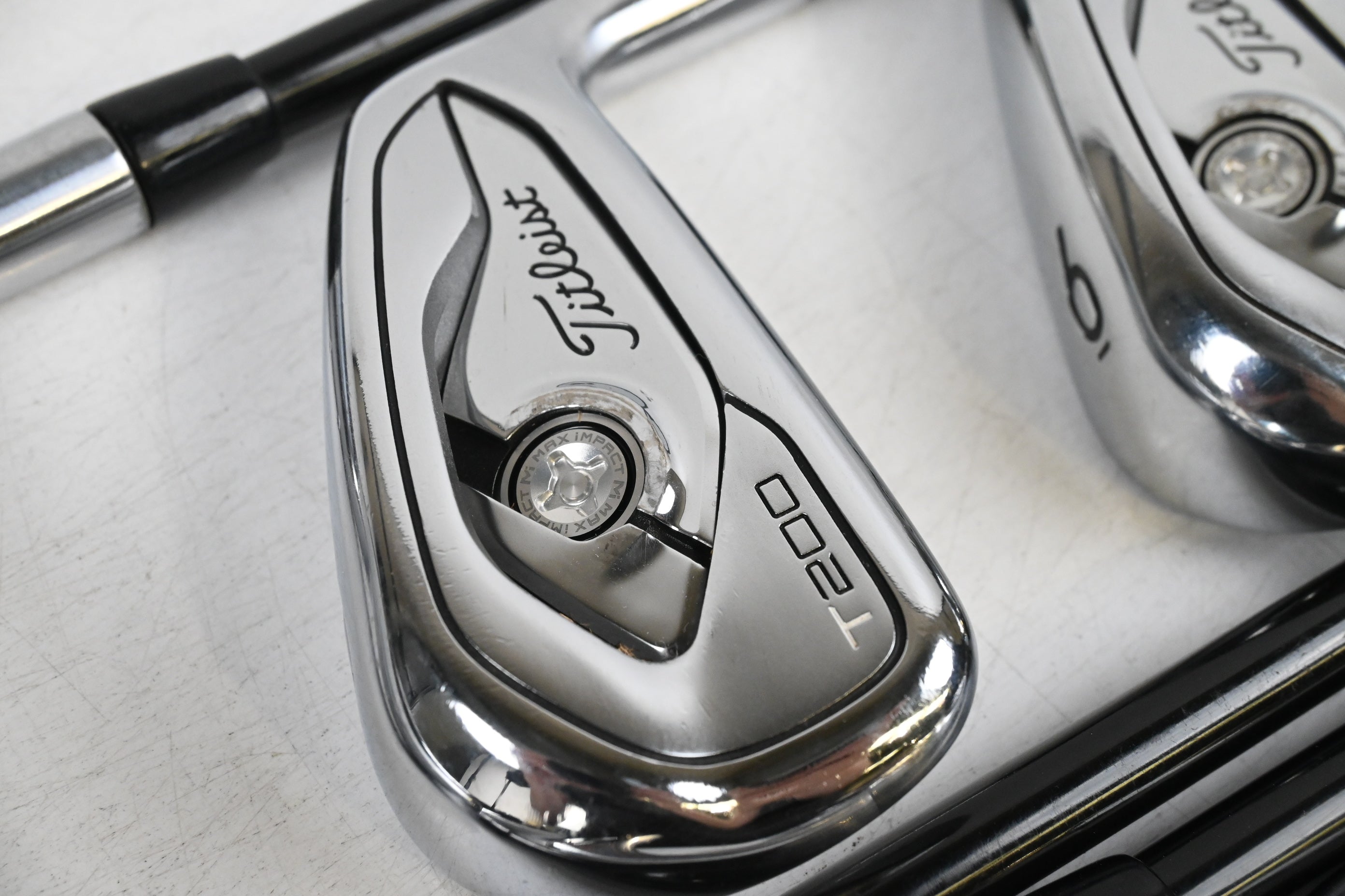 Titleist T200 2019 Irons / 4-PW / Stiff Flex Tensei AV Series Red Shafts
