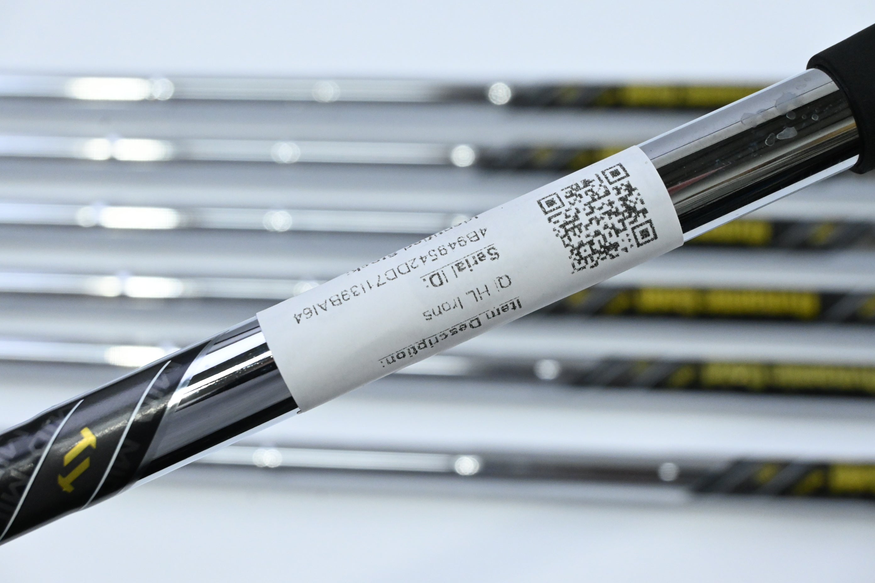 Taylormade Qi HL Irons / 5-PW+AW / Stiff Flex Dynamic Gold 115 S300 Shafts