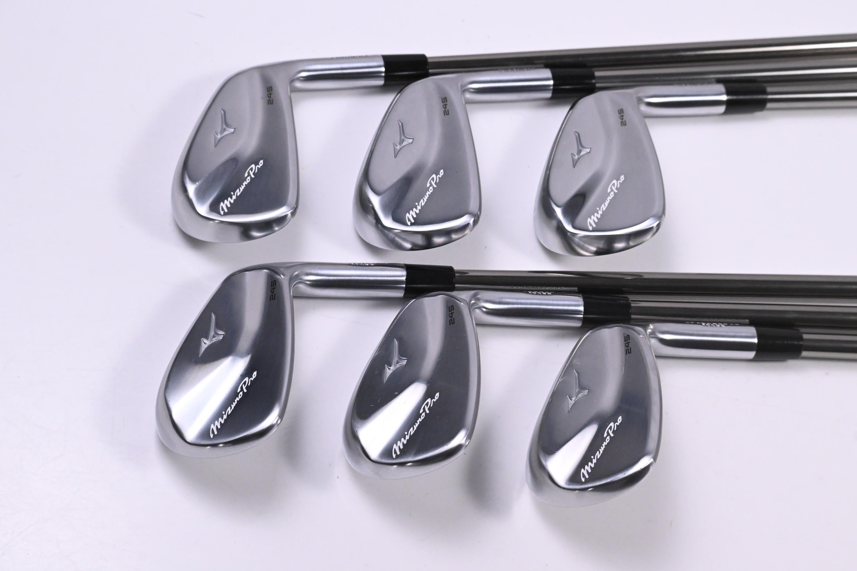 Mizuno Pro 245 Irons / 6-PW+GW / Stiff Flex UST Recoil 95 Shafts