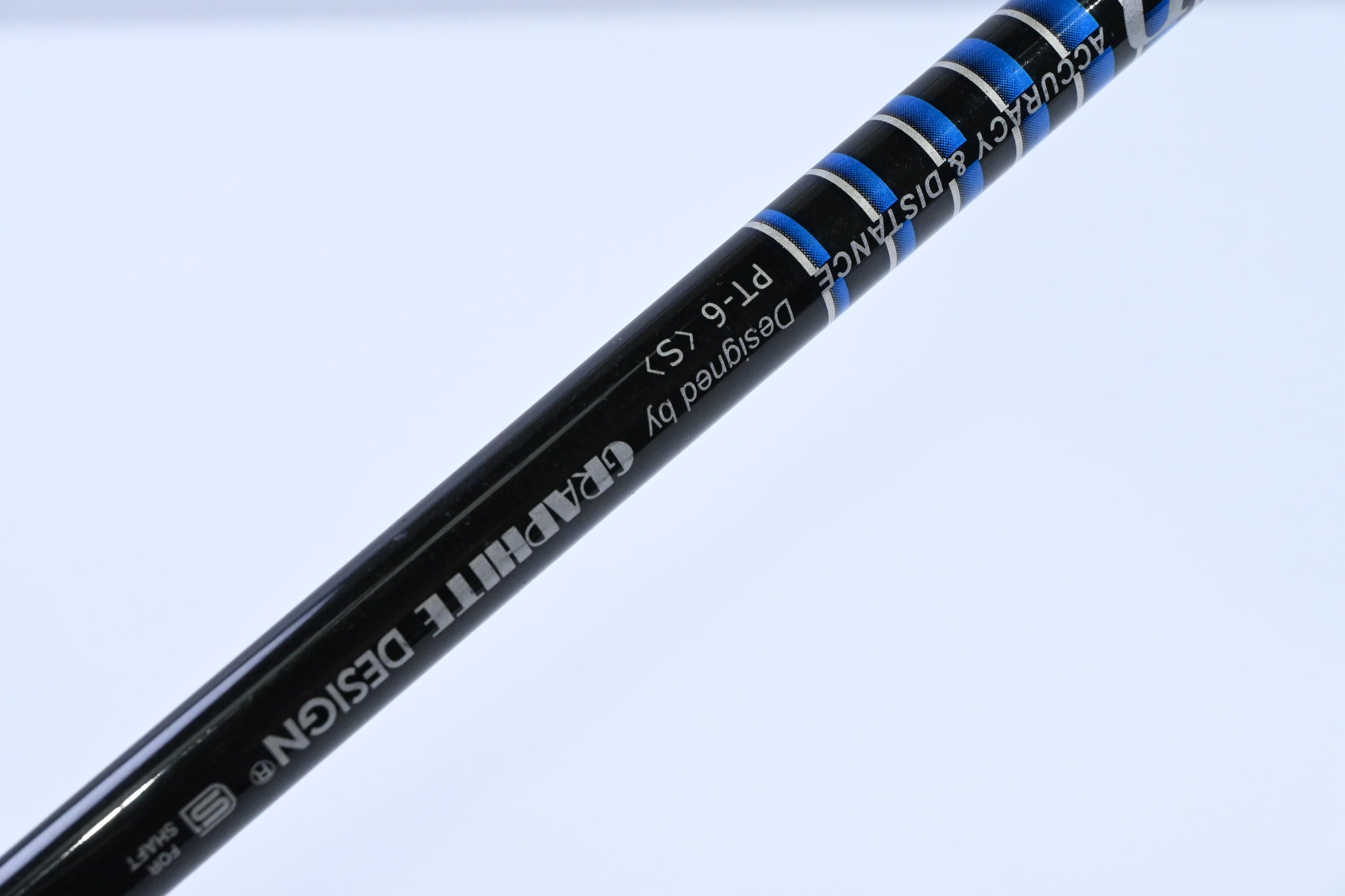 Titleist 905 R Driver / 9.5 Degree / Stiff Flex Graphite Design Tour AD PT-6