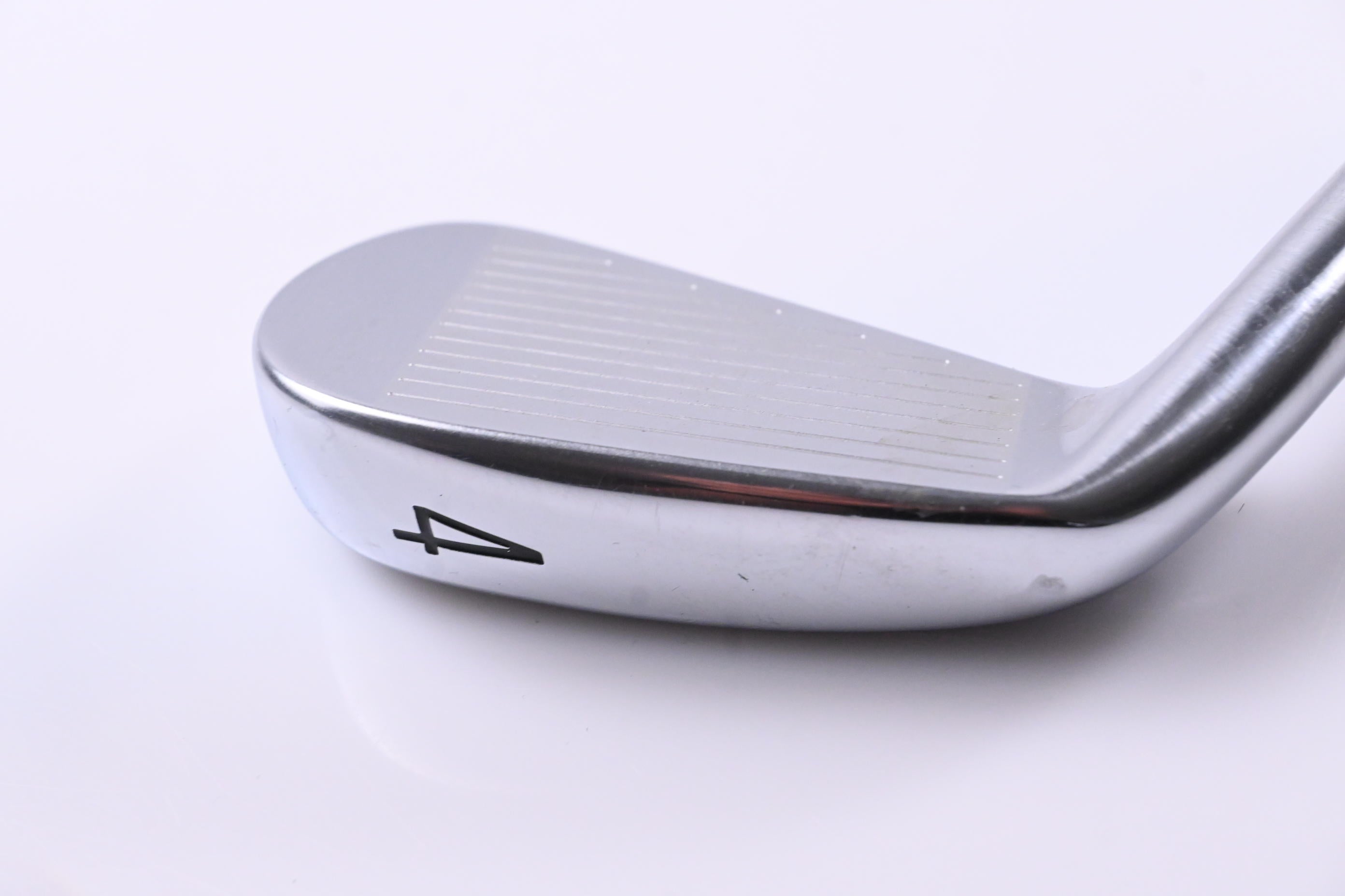 Titleist T200 2021 #4 Iron / 22 Degree / Stiff Flex AMT Tour White S300 Shaft