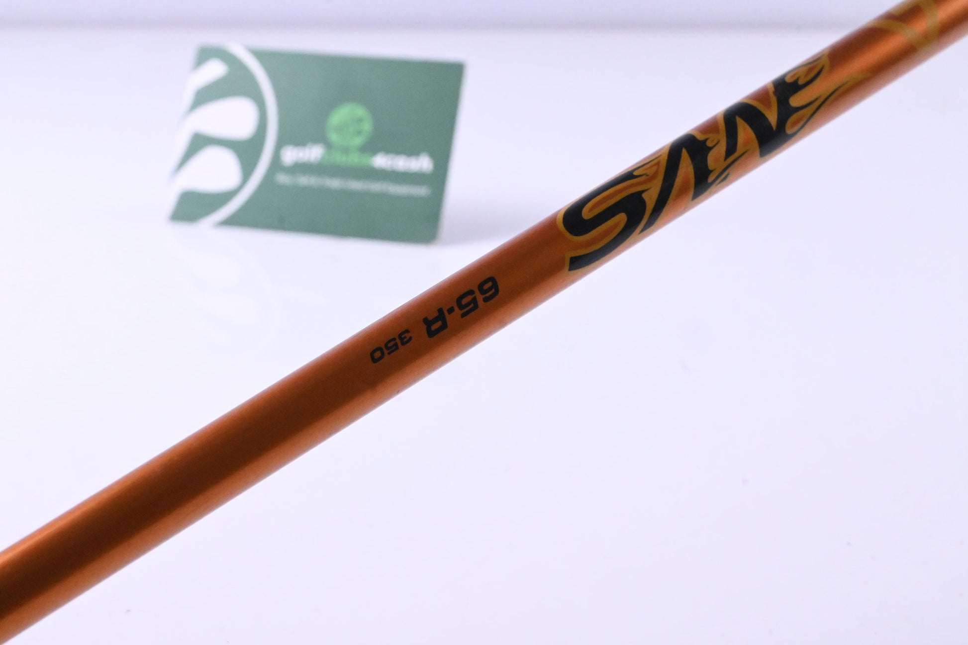 Taylormade R15 Driver / 9.5 Degree / Regular Flex Aldila NVS 65 Shaft