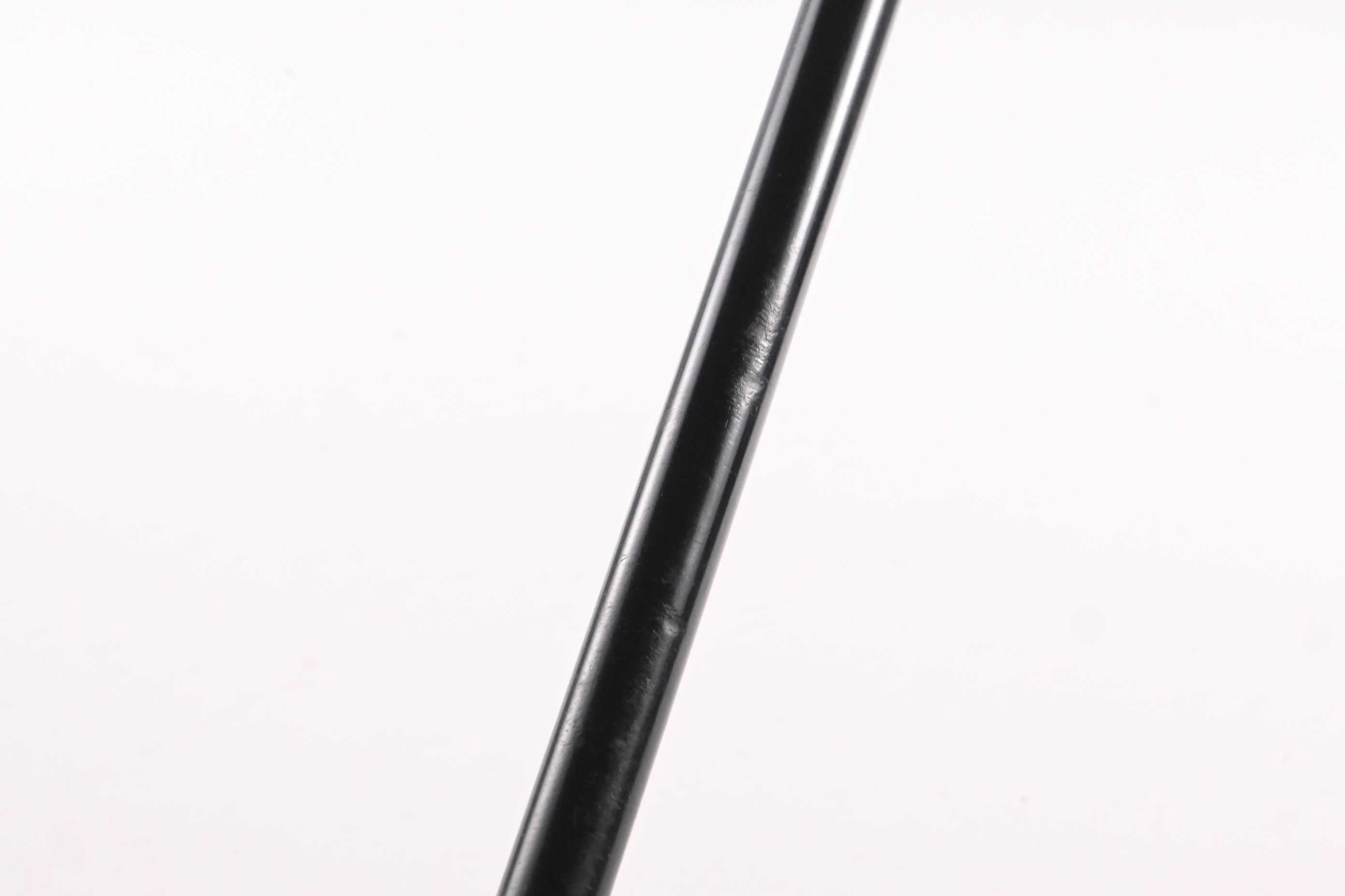 Taylormade R11 Driver / 9 Degree / Stiff Flex Fujikura Blur 60 Shaft