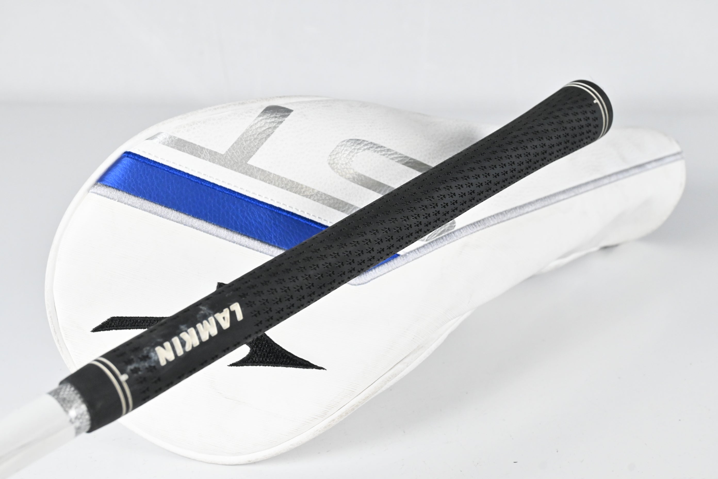 Mizuno ST-X PLTNM Driver / 10.5 Degree / Stiff Flex Tensei AV Blue 65 Shaft