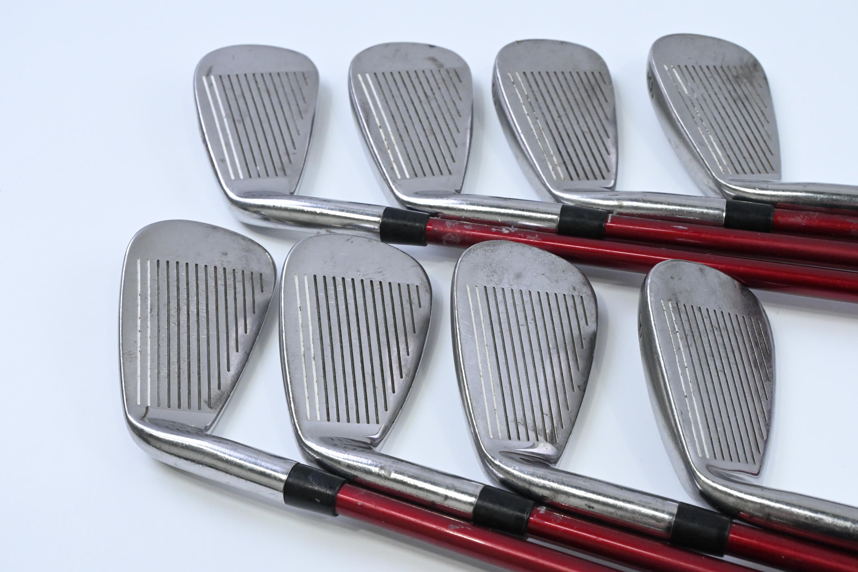 Taylormade R9 Irons / 3-PW / Regular Flex Fujikura Motore 60 Shafts