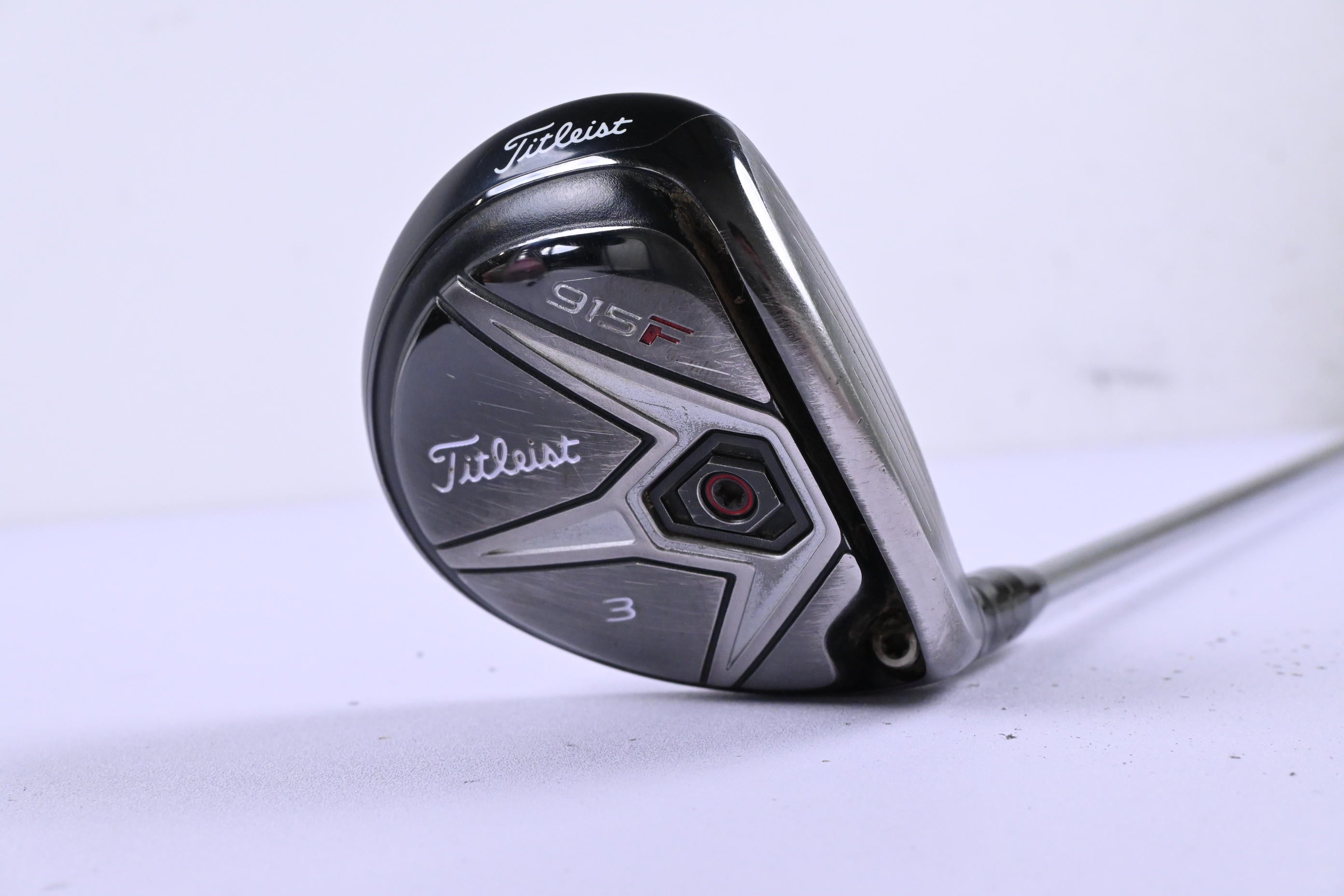 Titleist 915 F #3 Wood / 16.5 Degree / Regular Flex Diamana M+ 60 Shaft