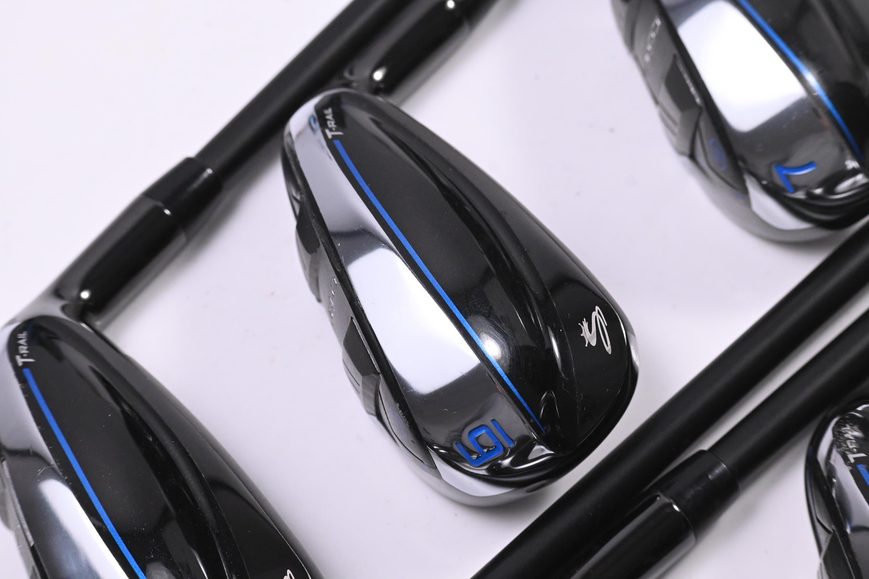 Cobra T-Rail 2023 Irons / 5-PW+SW / Regular Flex KBS PGI 75 Shafts