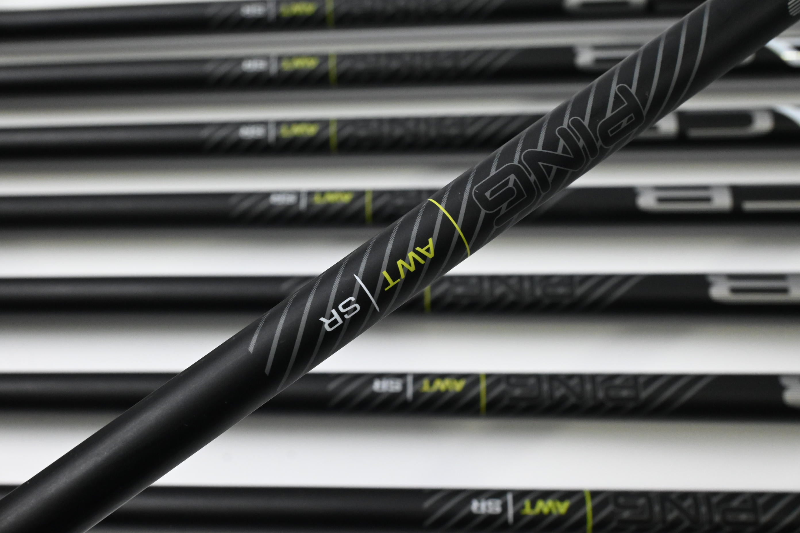 Ping G430 Irons / 5-PW+GW+SW / White Dot / Senior Flex Ping Alta CB Black AWT