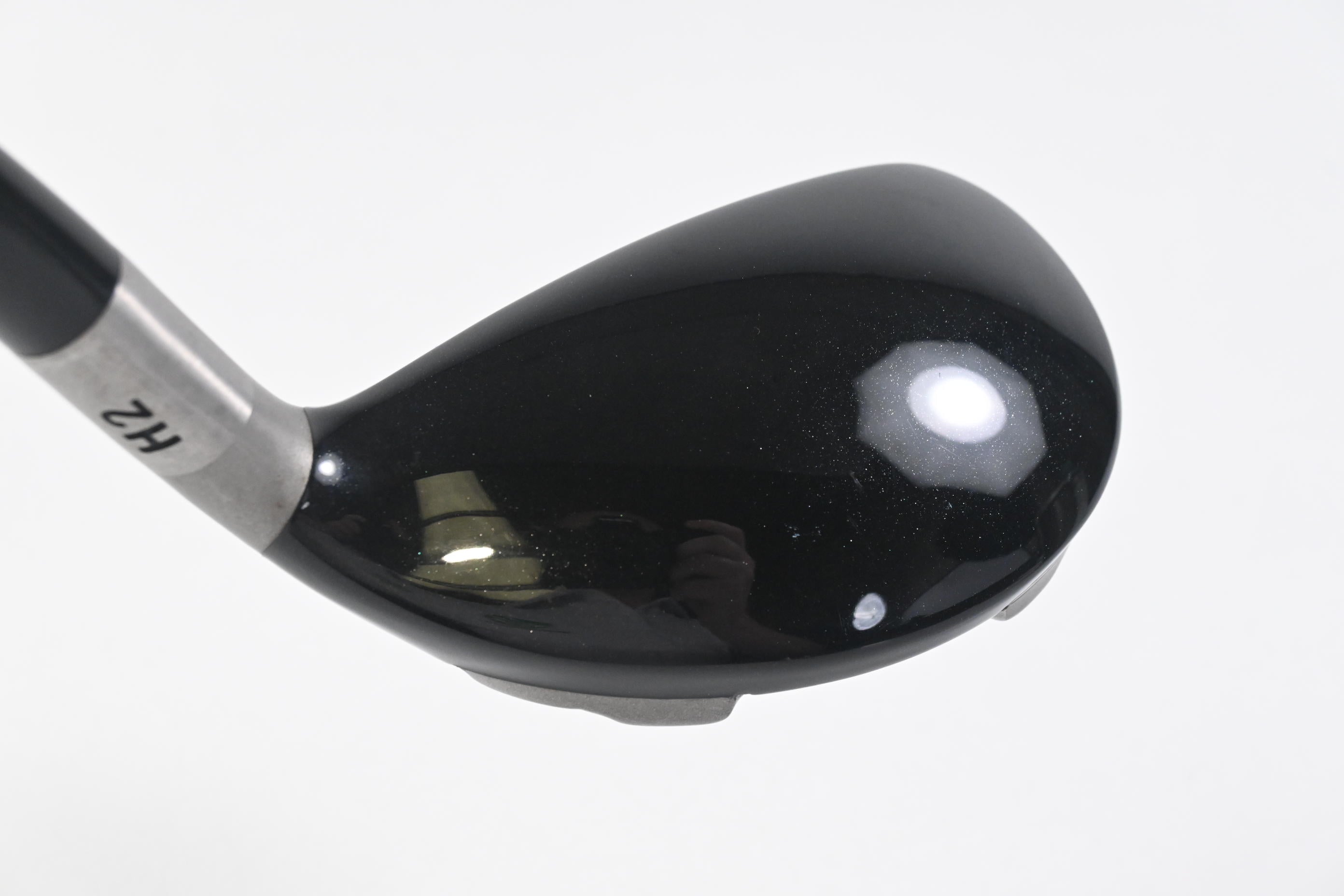 Cleveland Classic #2 Hybrid / 18 Degree / Stiff Flex Matrix Ozik Xcon-H6 Shaft