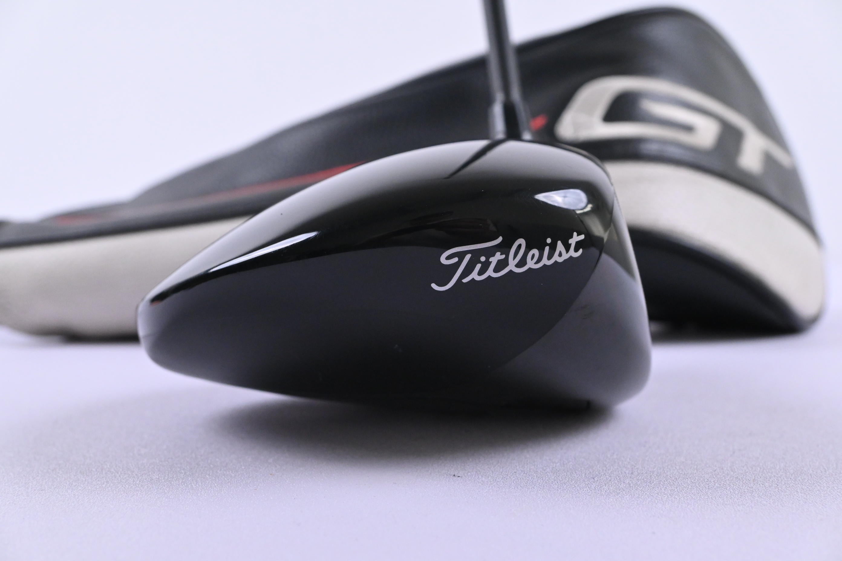 Titleist GT3 Driver / 10 Degree / X-Flex HZRDUS Black Gen5 60 Shaft