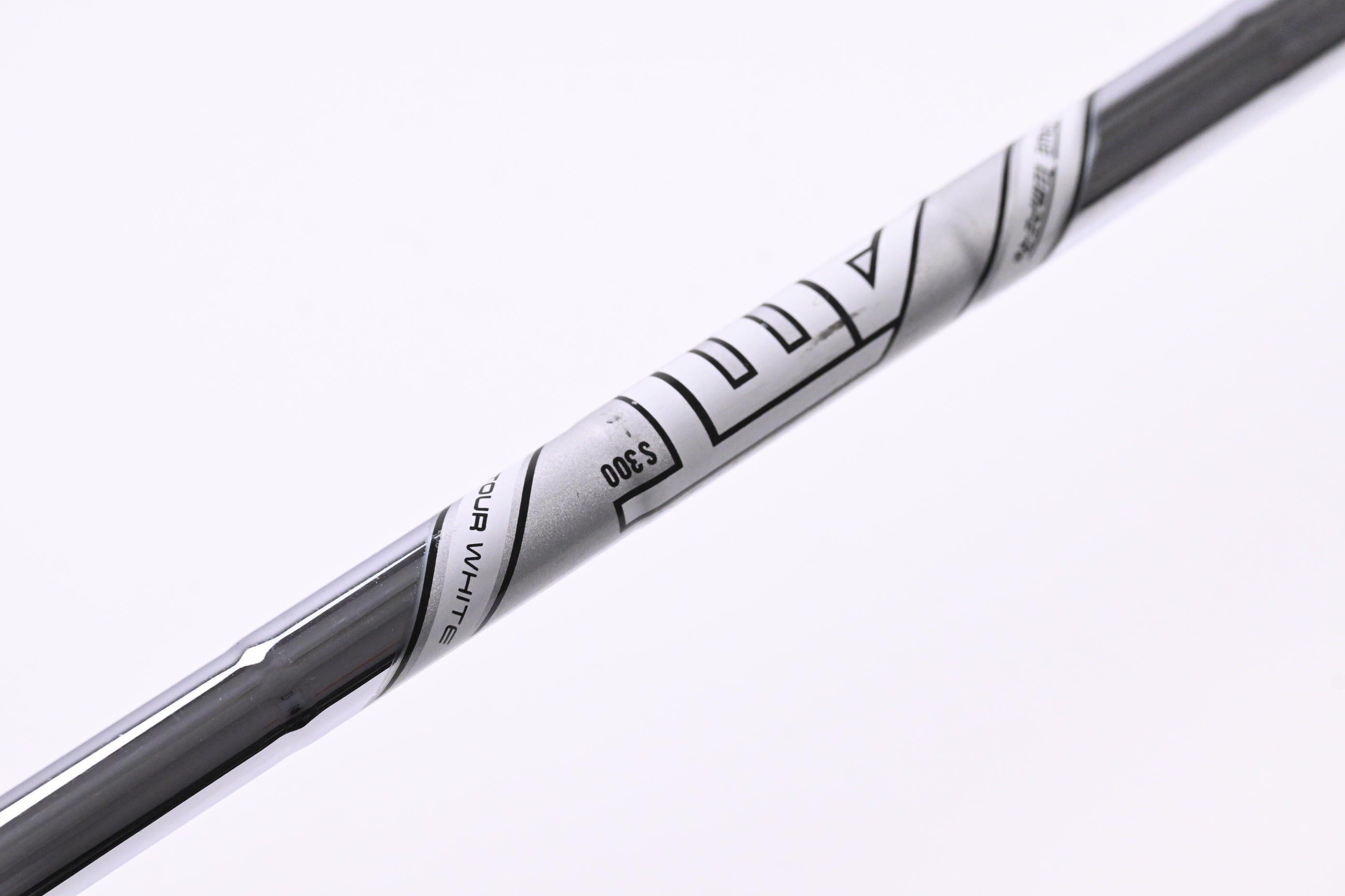 Titleist T200 2021 #4 Iron / Stiff Flex AMT Whute S300 Shaft