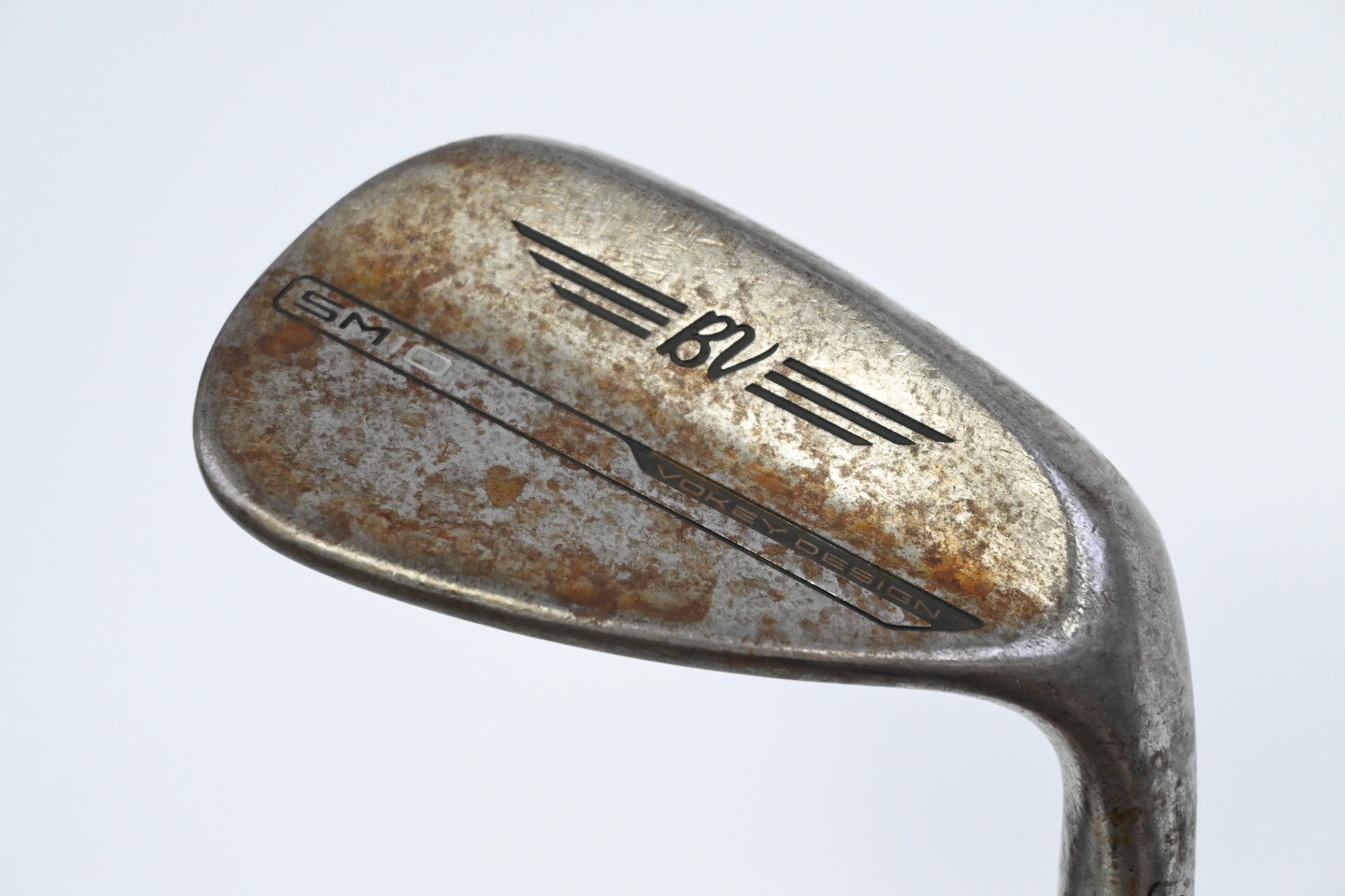Titleist Vokey SM10 Gap Wedge / 52 Degree / Regular Flex AMT Tour White R300