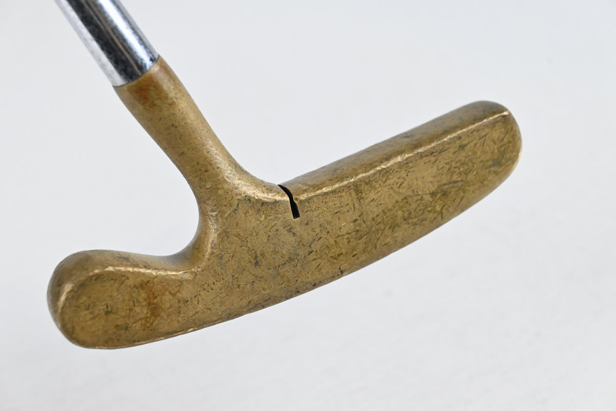 Acushnet Bullseye Putter / 35 Inch