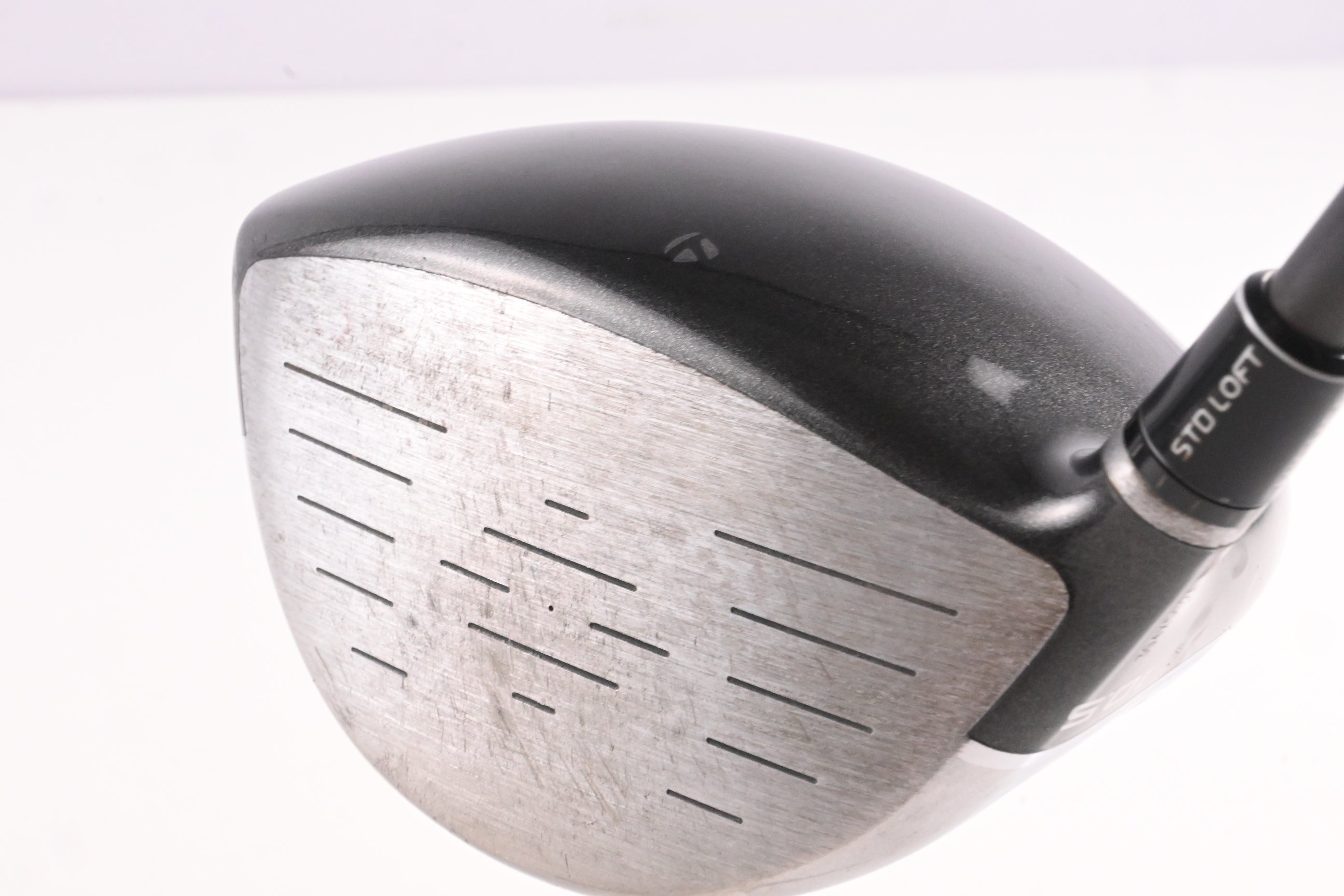 Taylormade SLDR Driver / 10.5 Degree / Regular Flex Fujikura Speeder 57 Shaft