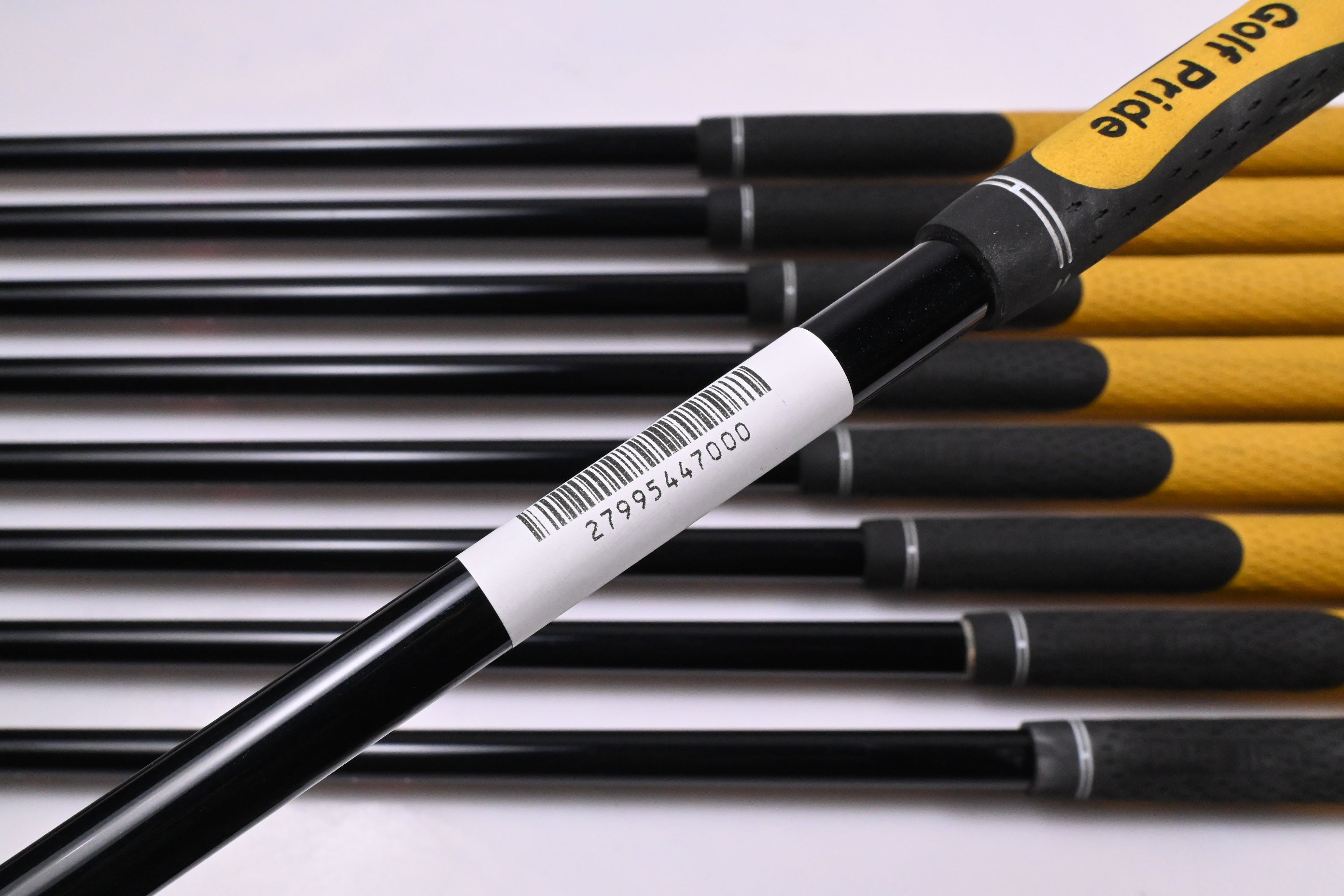 Callaway Big Bertha 2004 Irons / 4-10i+GW+SW / Regular Flex RCH 75i Shafts