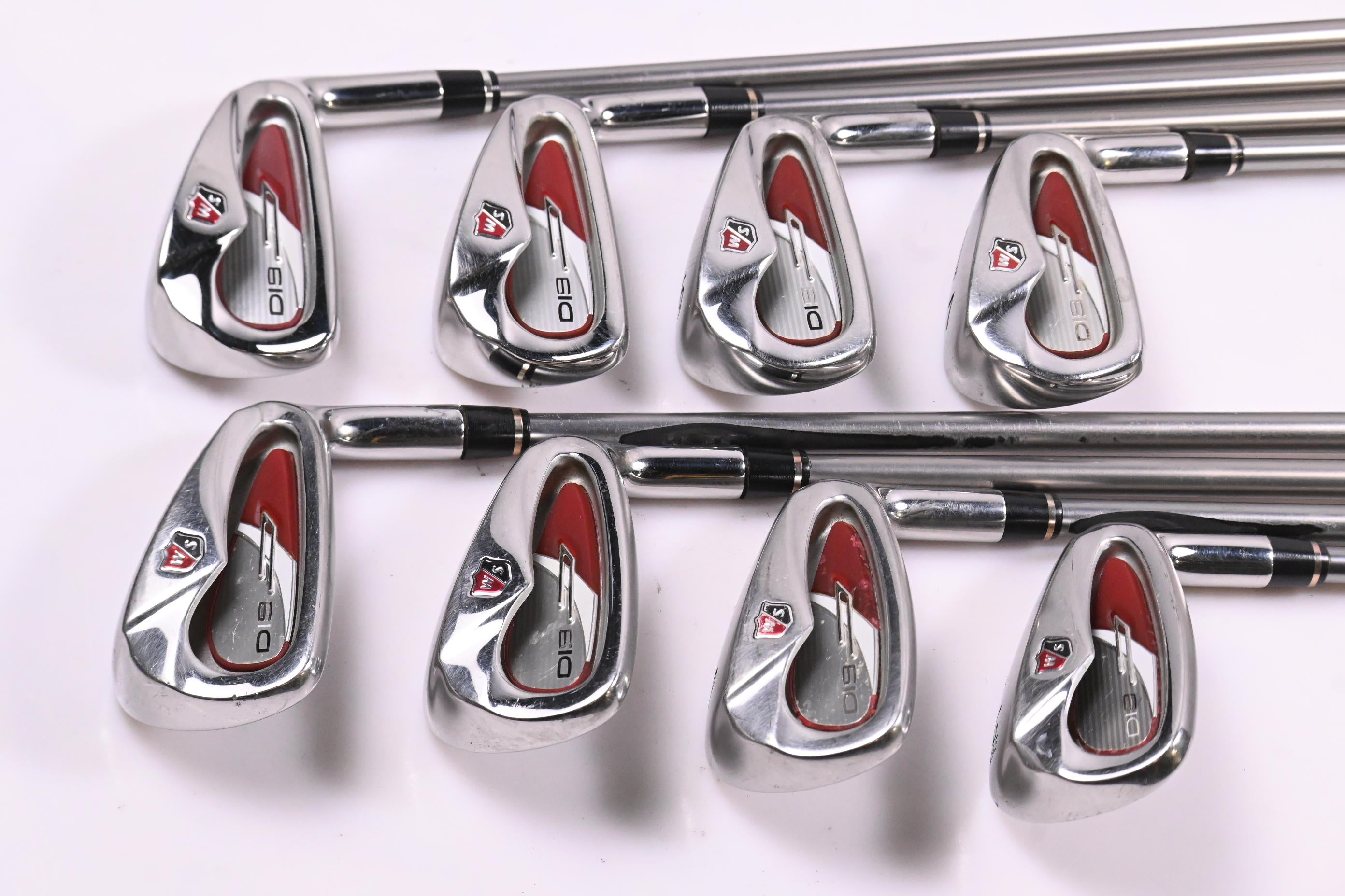 Wilson Di9 Irons / 4-PW+GW / Regular Flex UST ProForce V2 65 Shafts