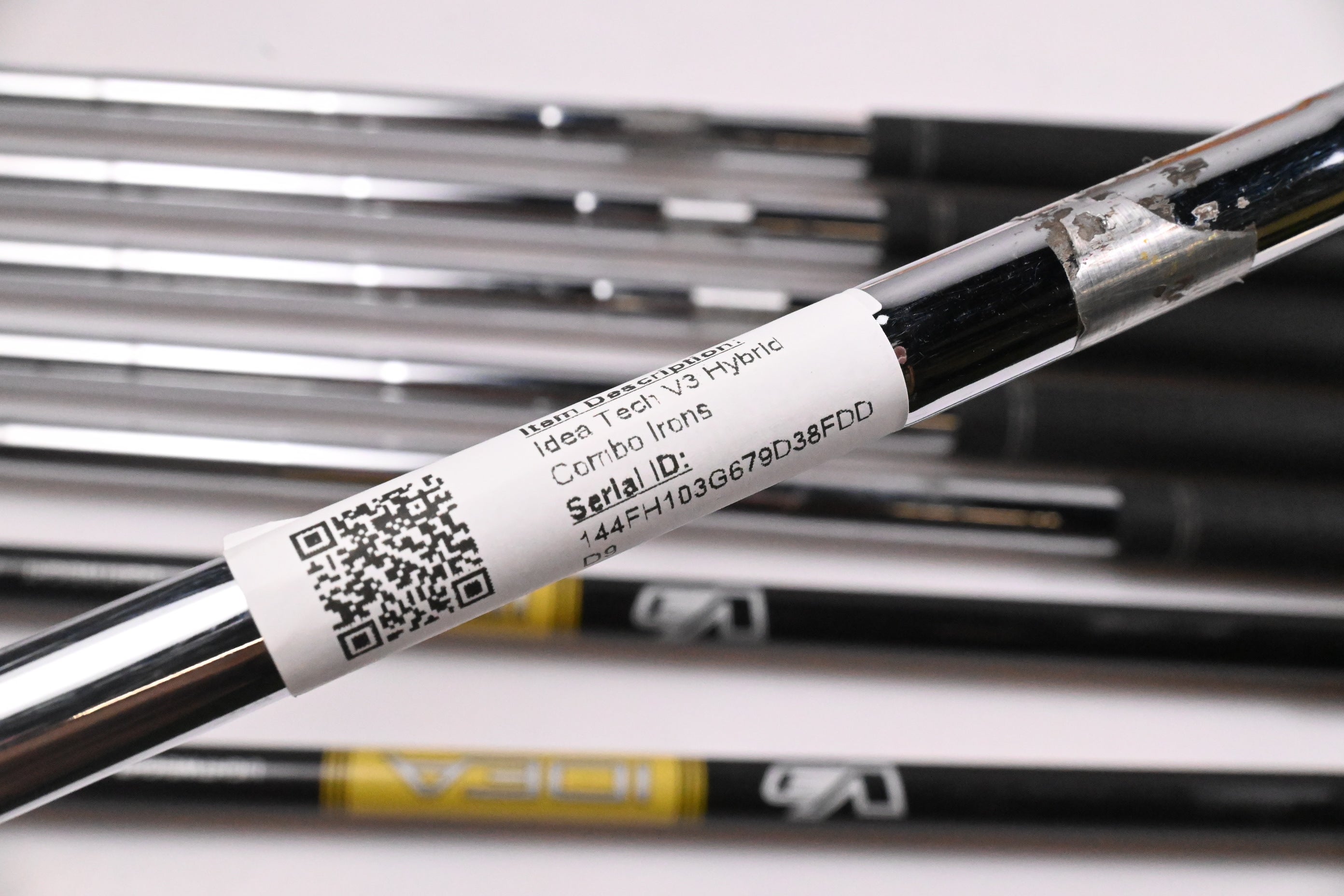 Adams Idea Tech V3 Hybrid Combo Irons / 4-PW+SW / Regular Flex Adams Shafts