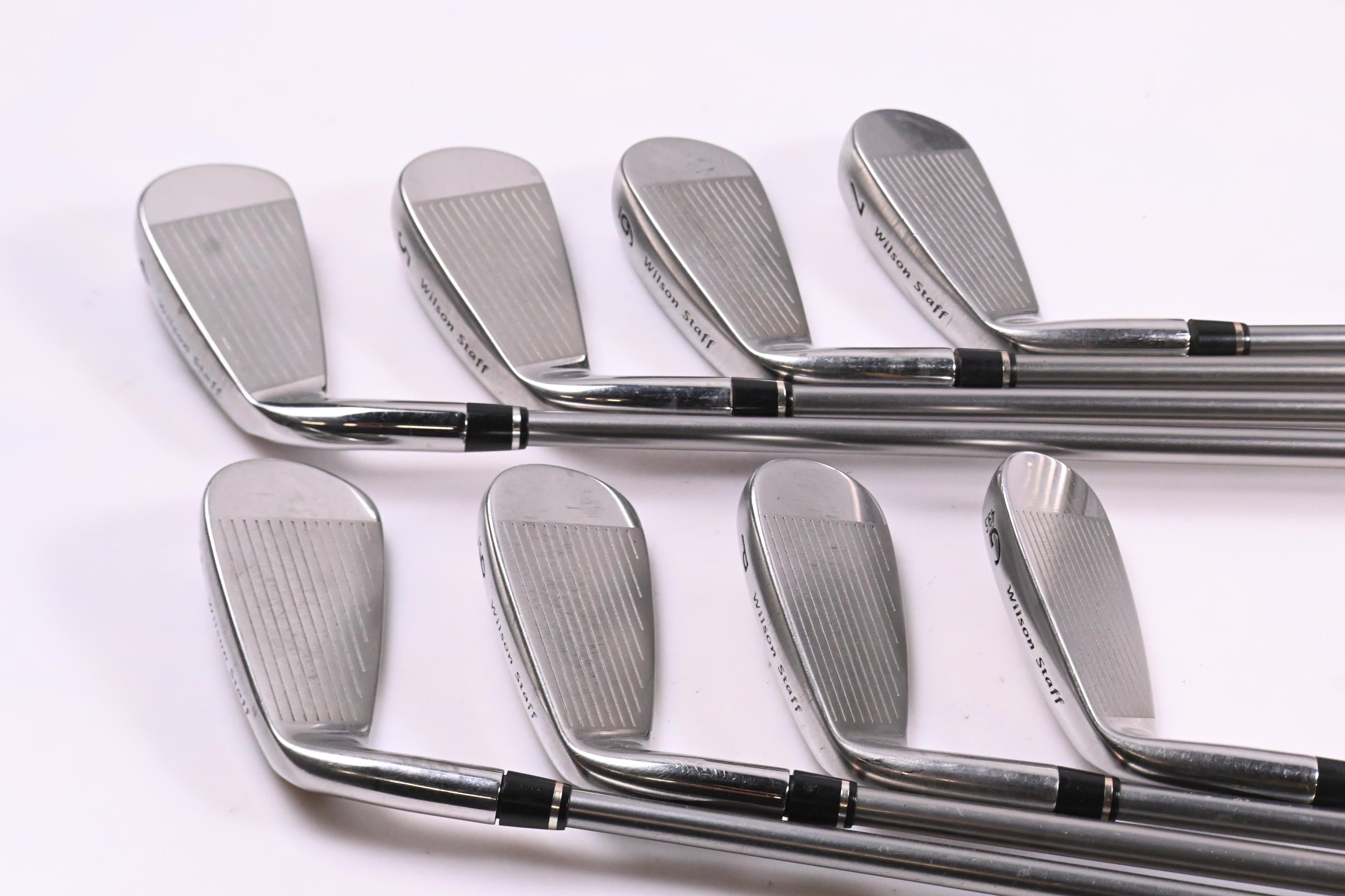 Wilson Di9 Irons / 4-PW+GW / Regular Flex UST ProForce V2 65 Shafts