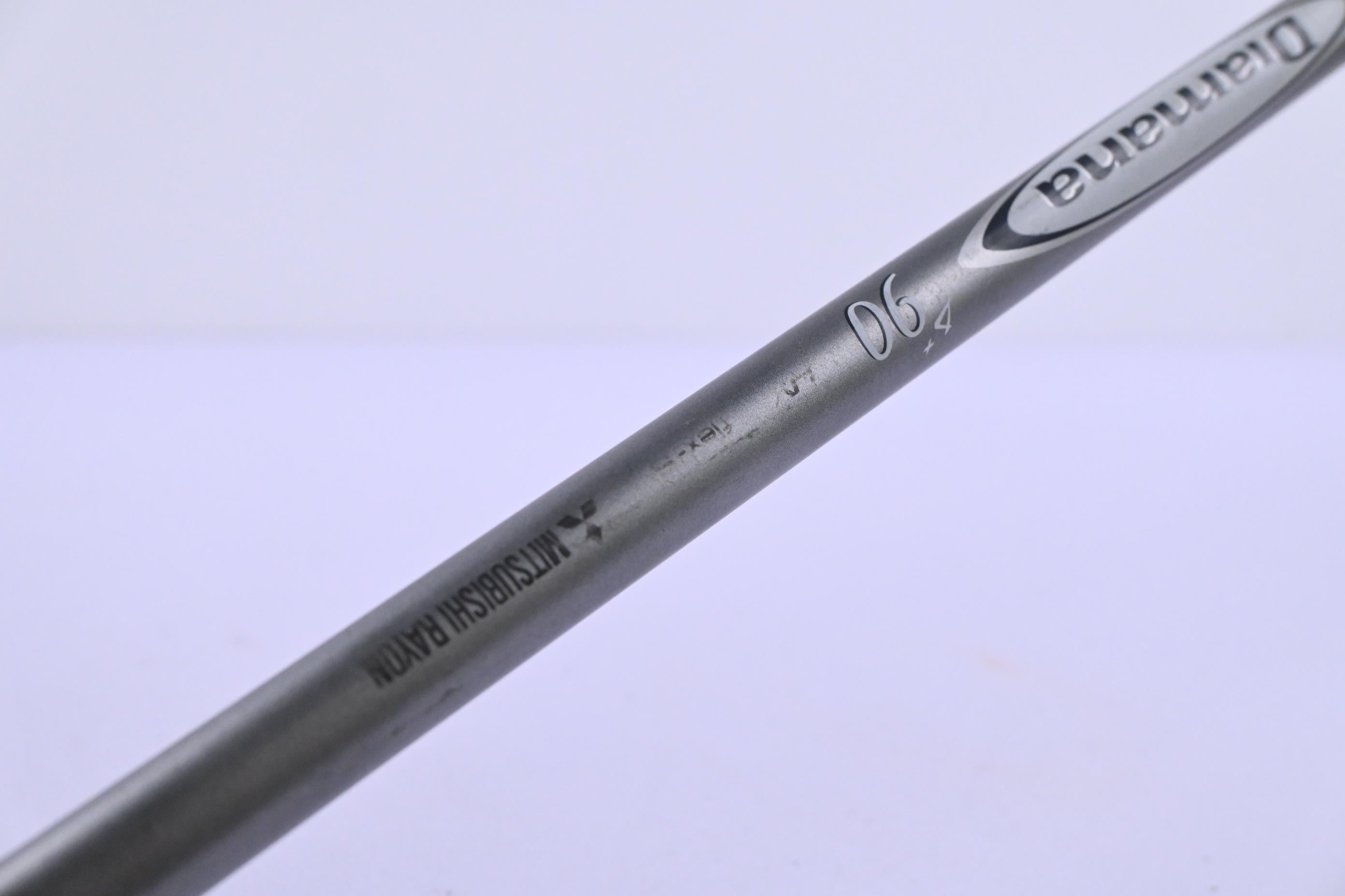 Titleist 915H #2 Hybrid / 18 Degree / Stiff Flex Diamana D+ White 90 HY Shaft
