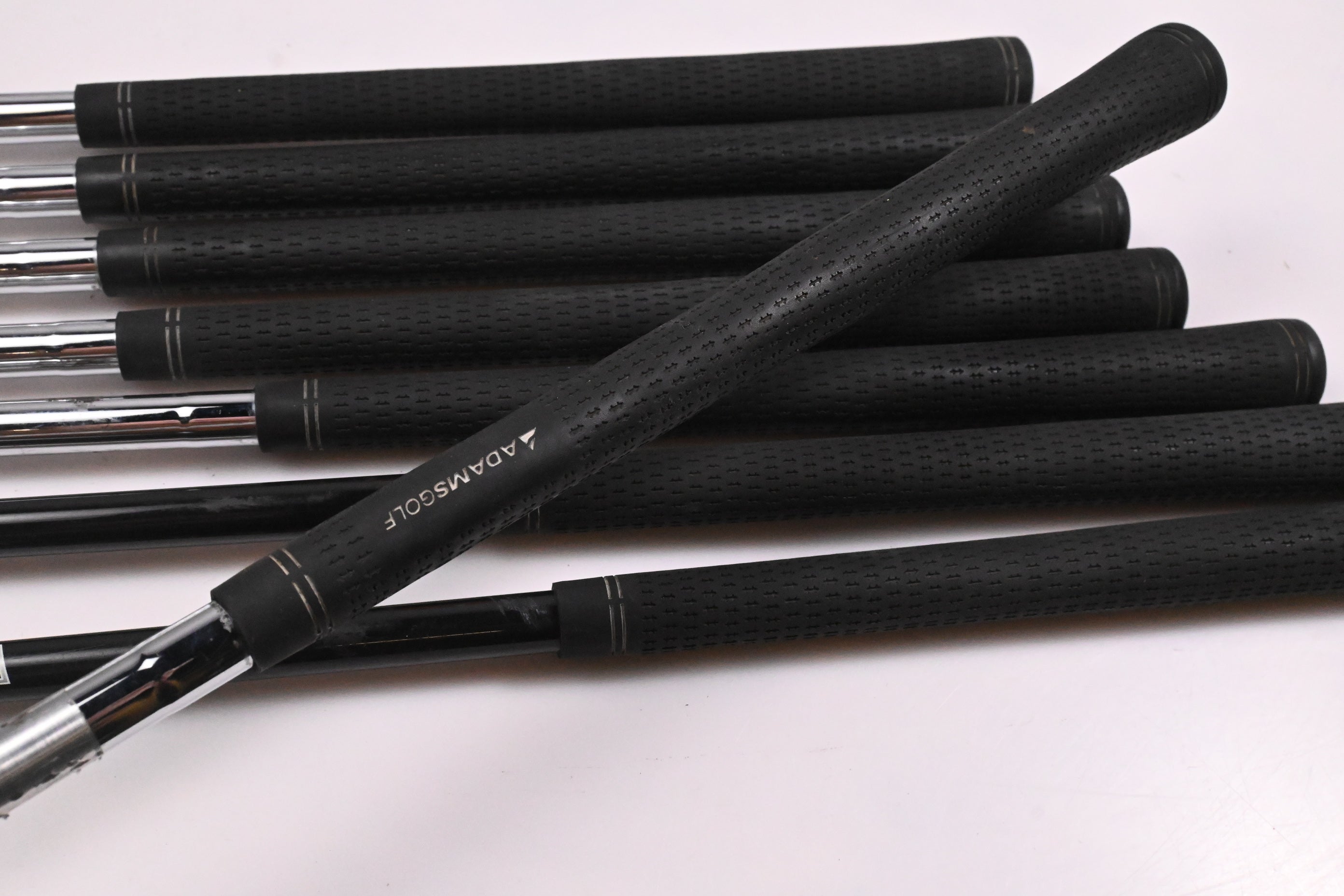 Adams Idea Tech V3 Hybrid Combo Irons / 4-PW+SW / Regular Flex Adams Shafts