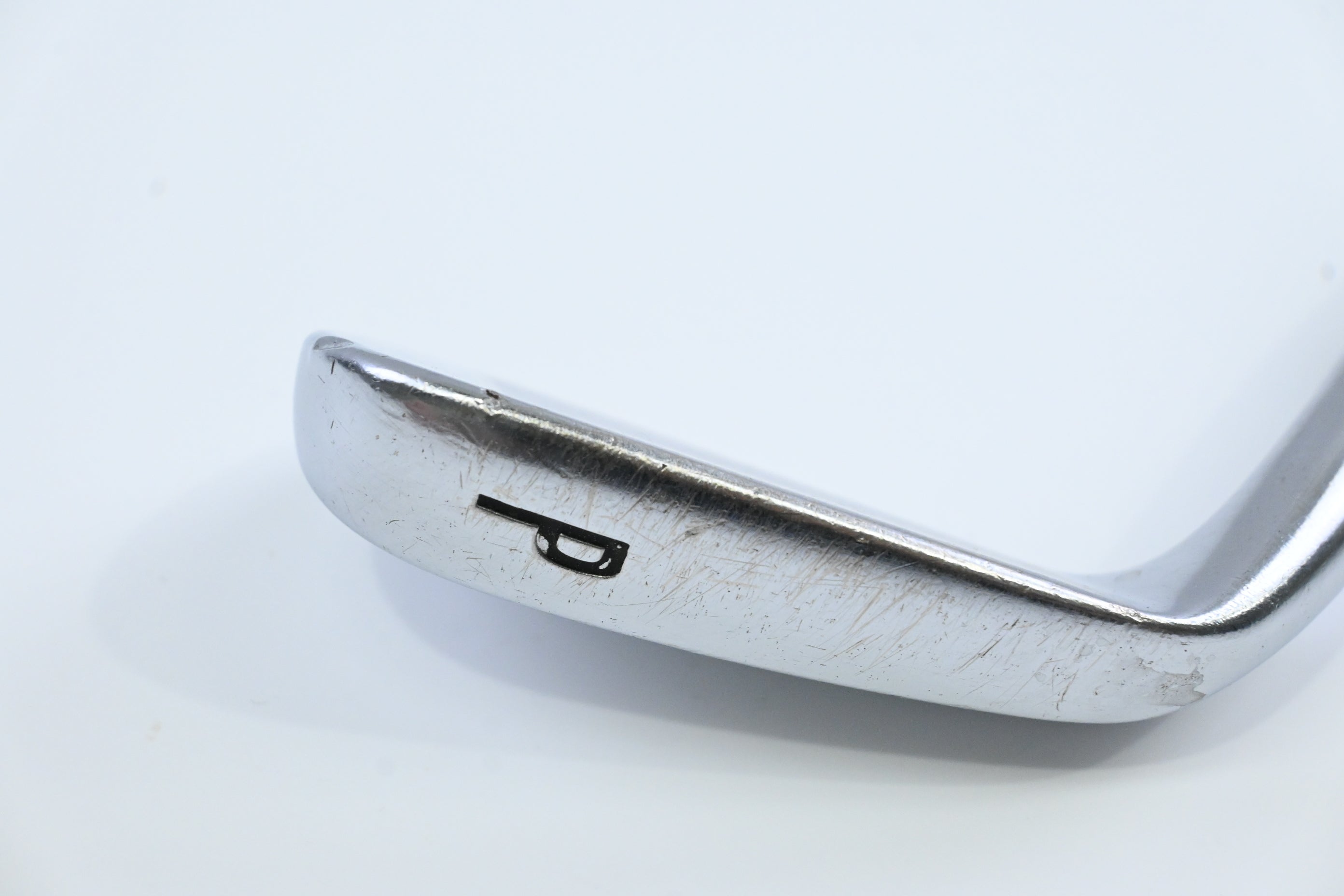 Cleveland CG1 Tour Pitching Wedge / 46 Degree / Regular Flex Dynamic Gold R300