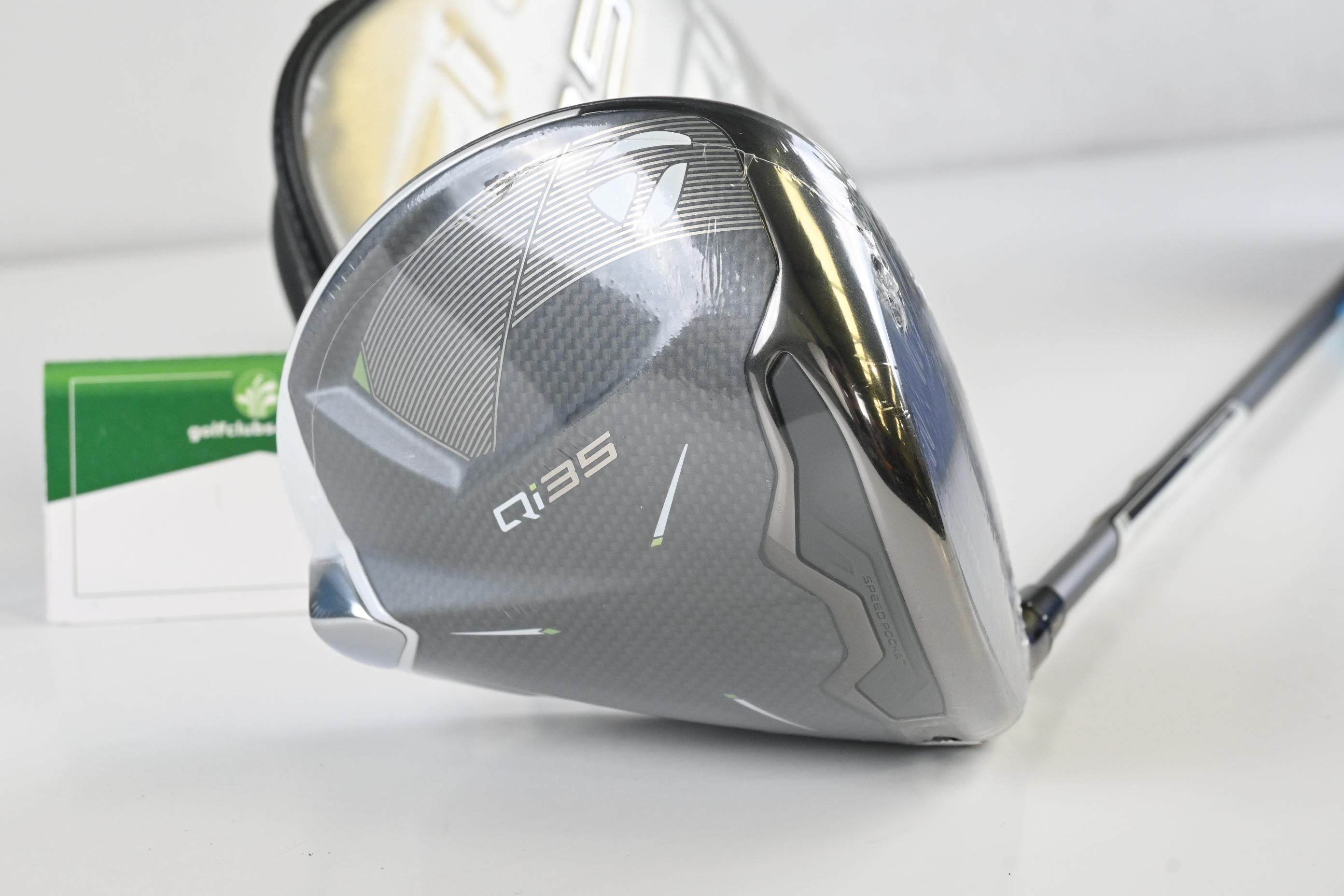 Taylormade Qi35 Max Lite Driver / 12 Degree / Regular Flex Fujikura Airspeeder