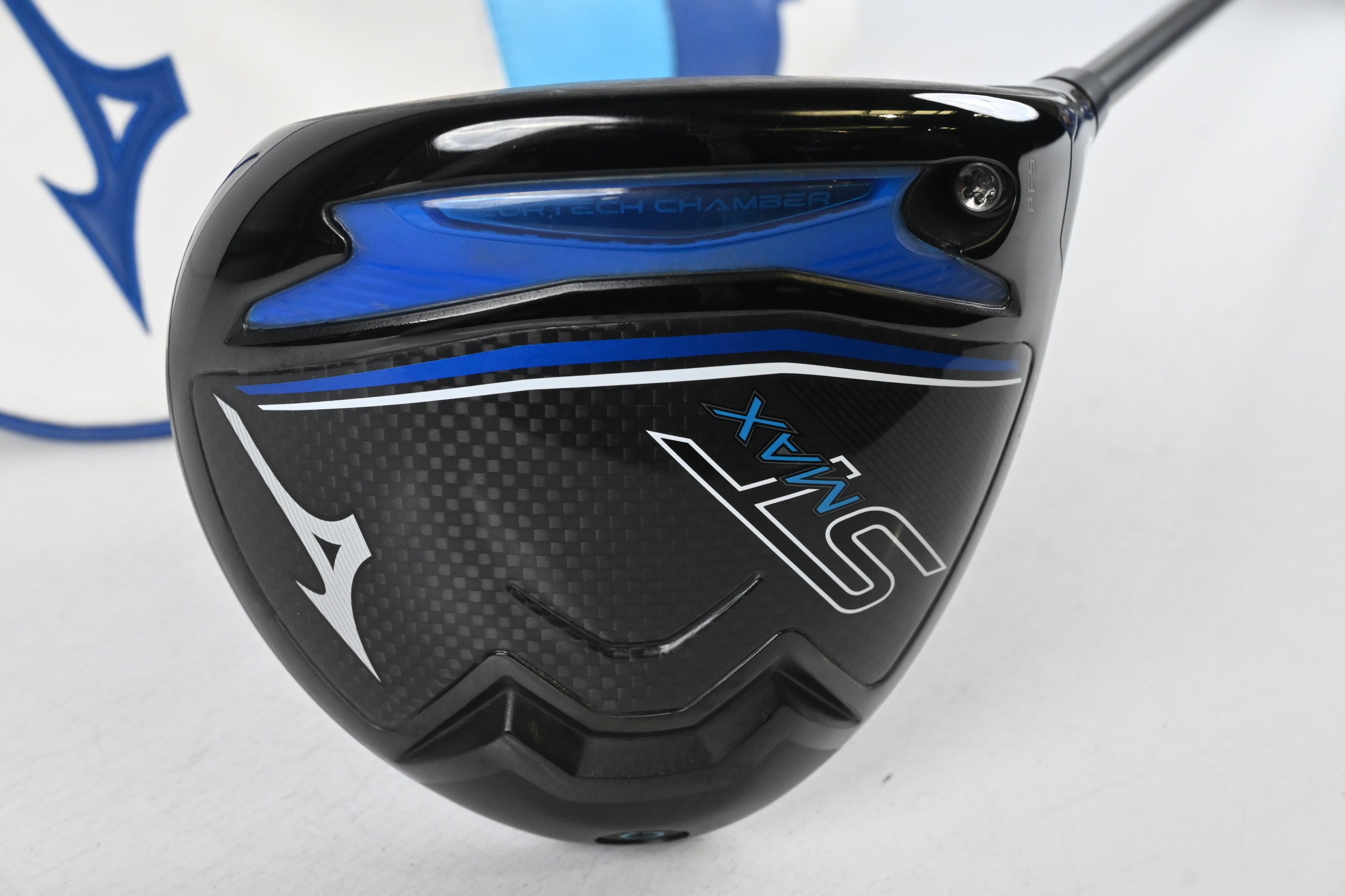 Ladies Mizuno ST-Max 230 Driver / 10.5 Degree / Ladies Flex UST Mamiya Helium