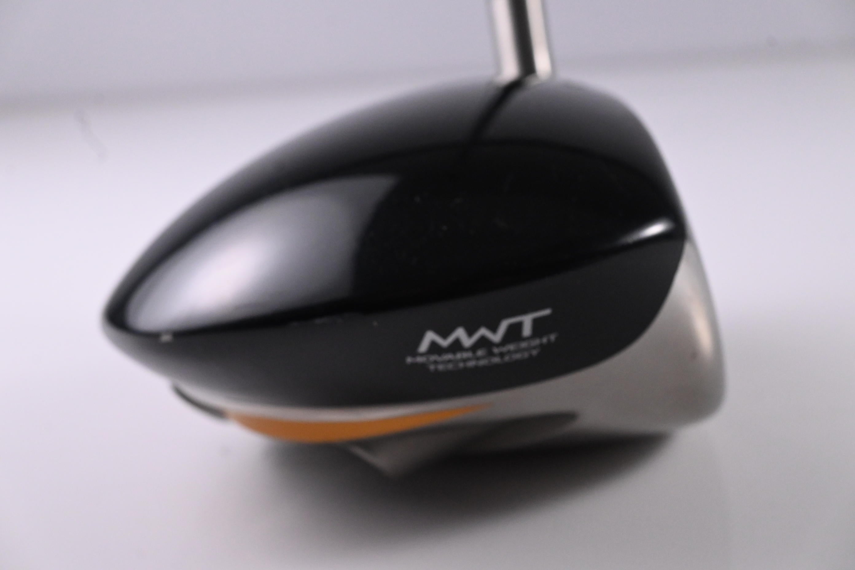 Taylormade R7 460 Driver / 10.5 Degree / Regular Flex Taylormade Reax 60 Shaft