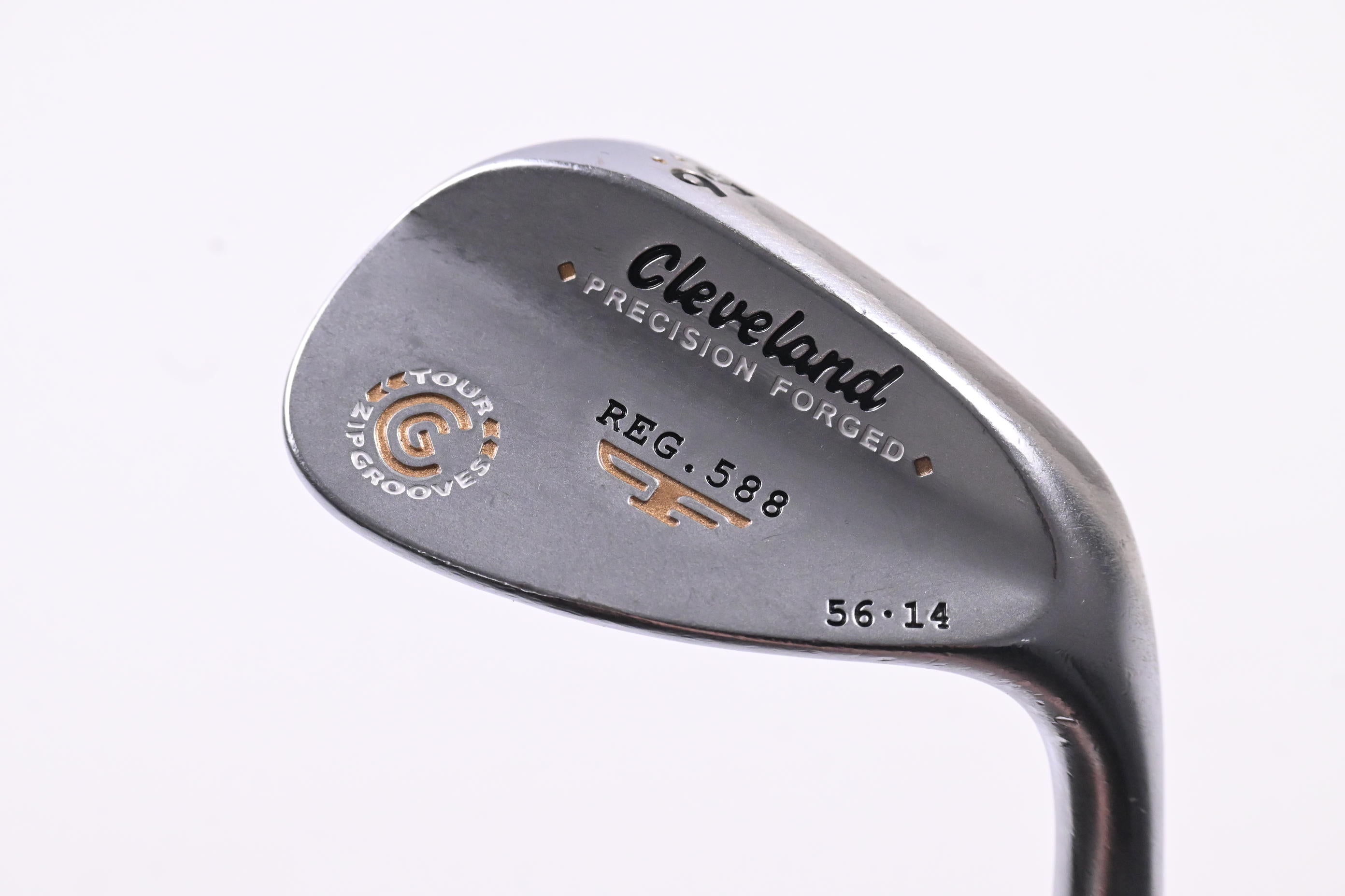 Cleveland REG.588 Precision Forged Sand Wedge / 56 Degree / Wedge Flex Tour