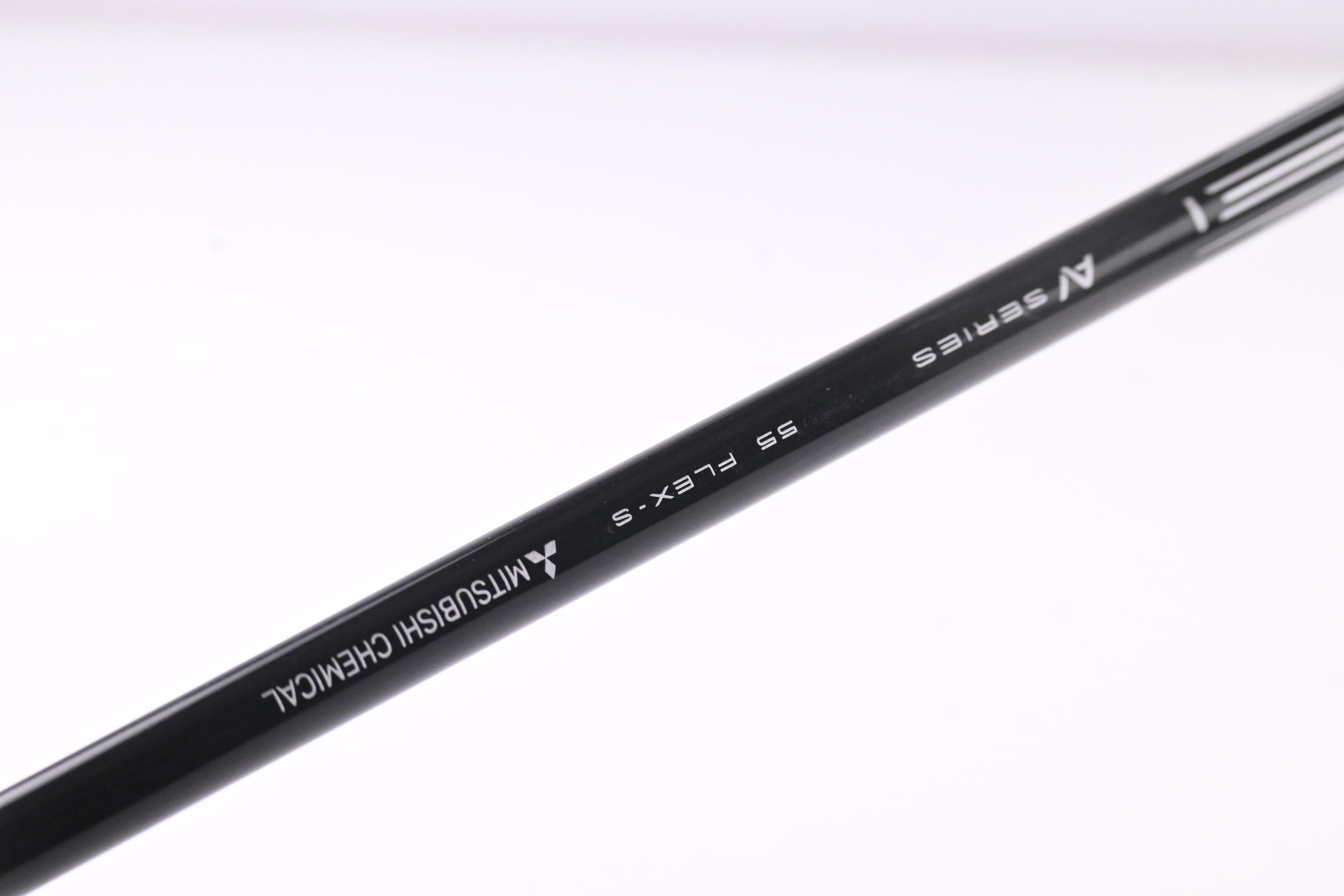 Titleist TSR2 Driver / 10 Degree / Stiff Flex Tensei AV Blue 55 Shaft