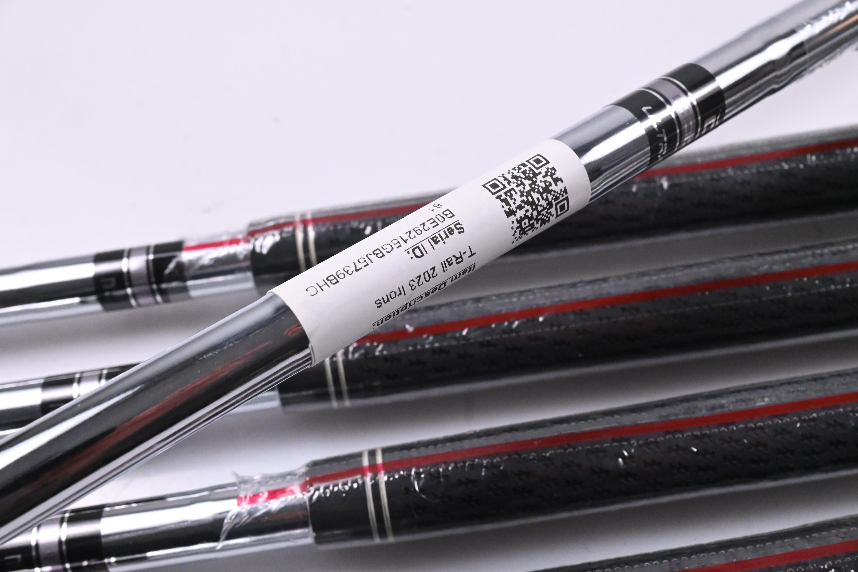 Cobra T-Rail 2023 Irons / 6-PW+SW / Regular Flex Cobra Ultralite Shafts