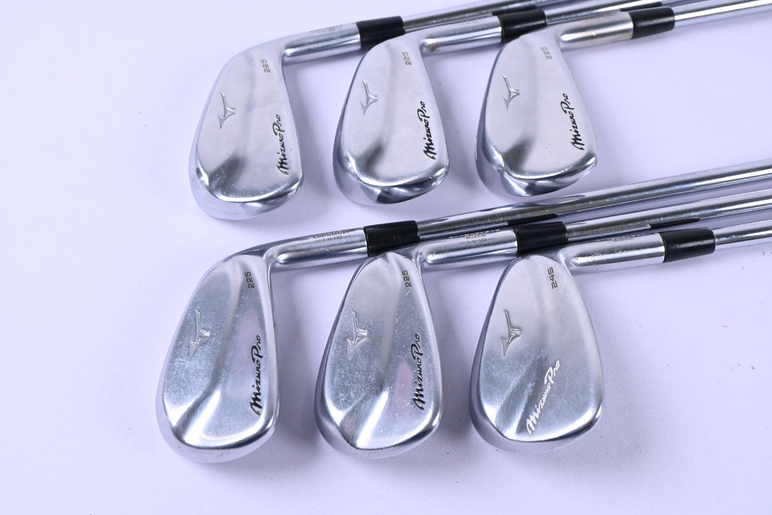 Mizuno Pro 225 Irons / 5-PW / Stiff Flex N.S.PRO Modus3 Tour105 Shafts