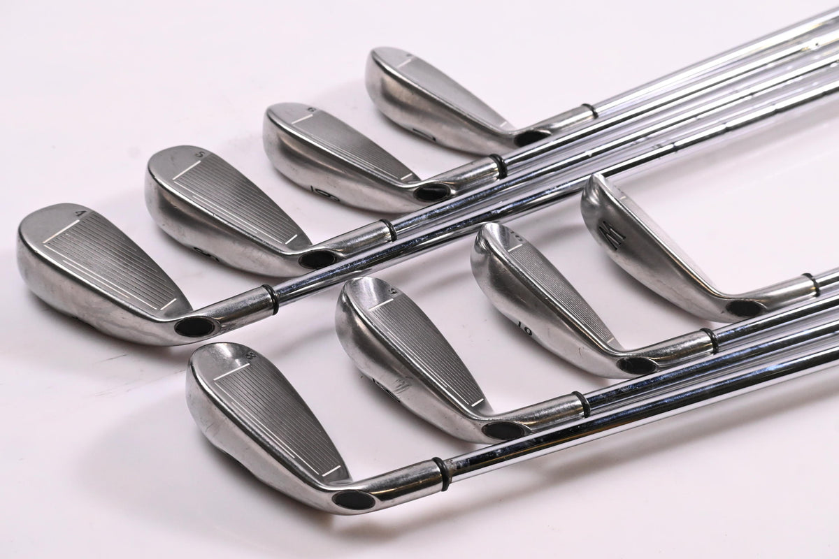 Callaway Big Bertha 2002 Irons / 4-PW+GW / UniFlex Callaway Shafts