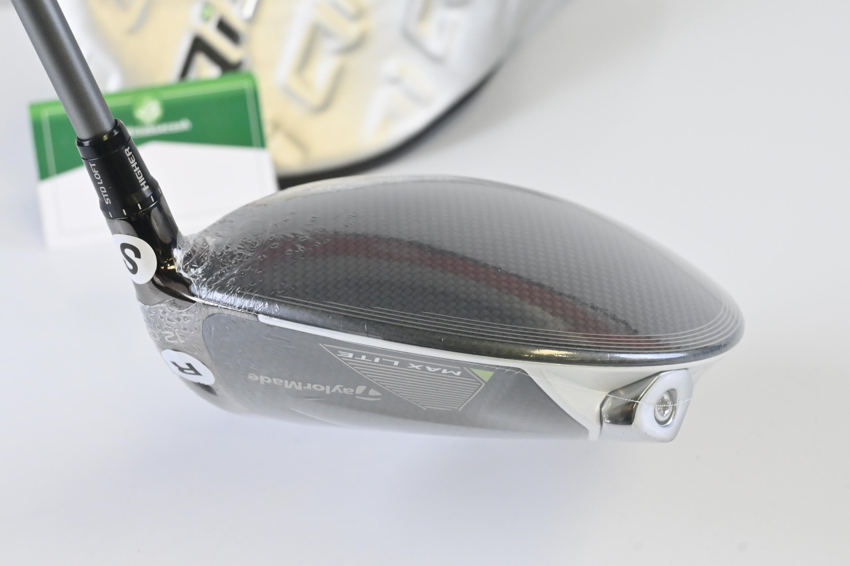 Taylormade Qi35 Max Lite Driver / 12 Degree / Regular Flex Fujikura Airspeeder