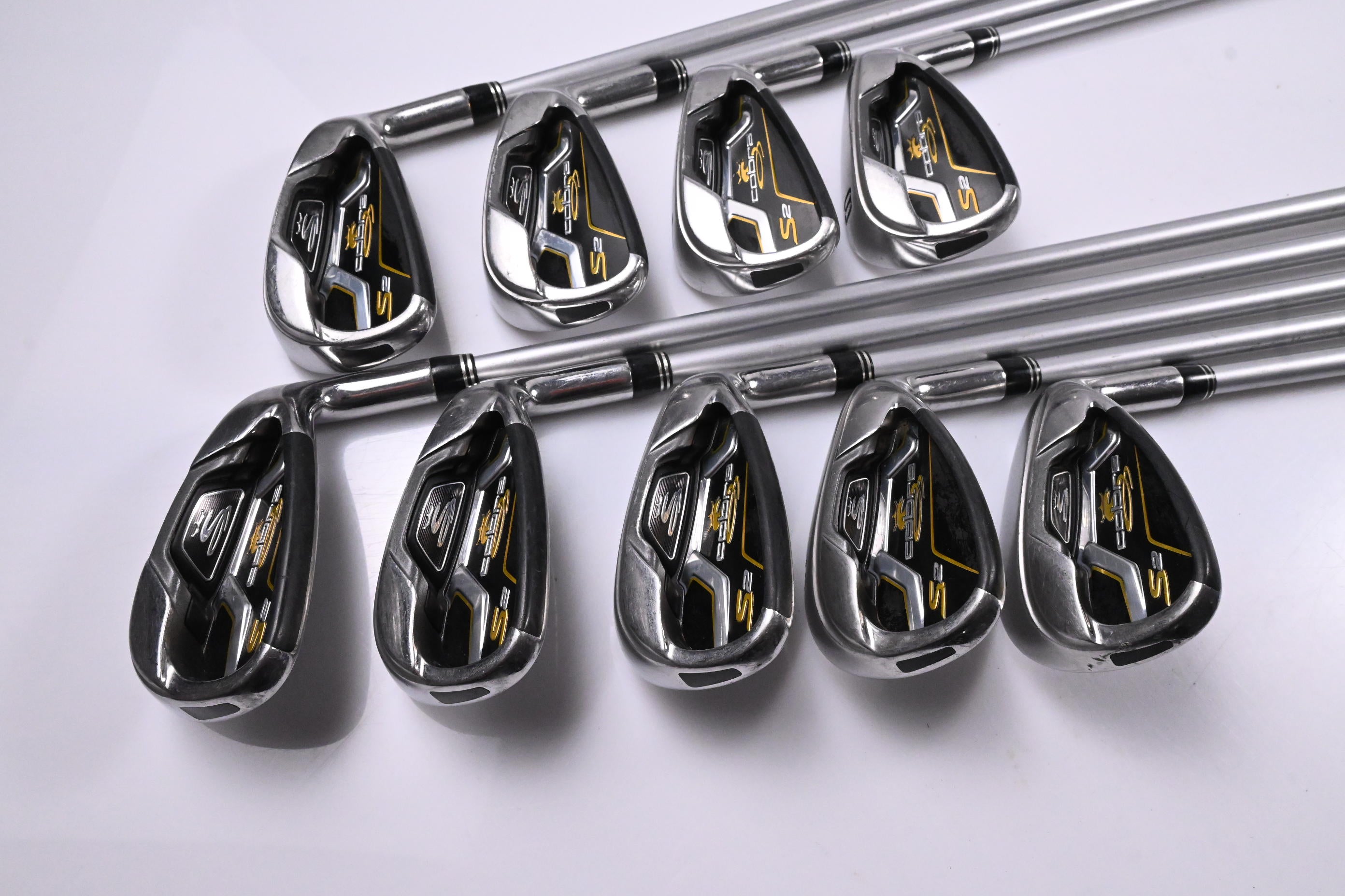 Cobra S2 Irons / 5-PW+GW+SW+LW / Lite Flex Aldila DVS-2 60 Shafts