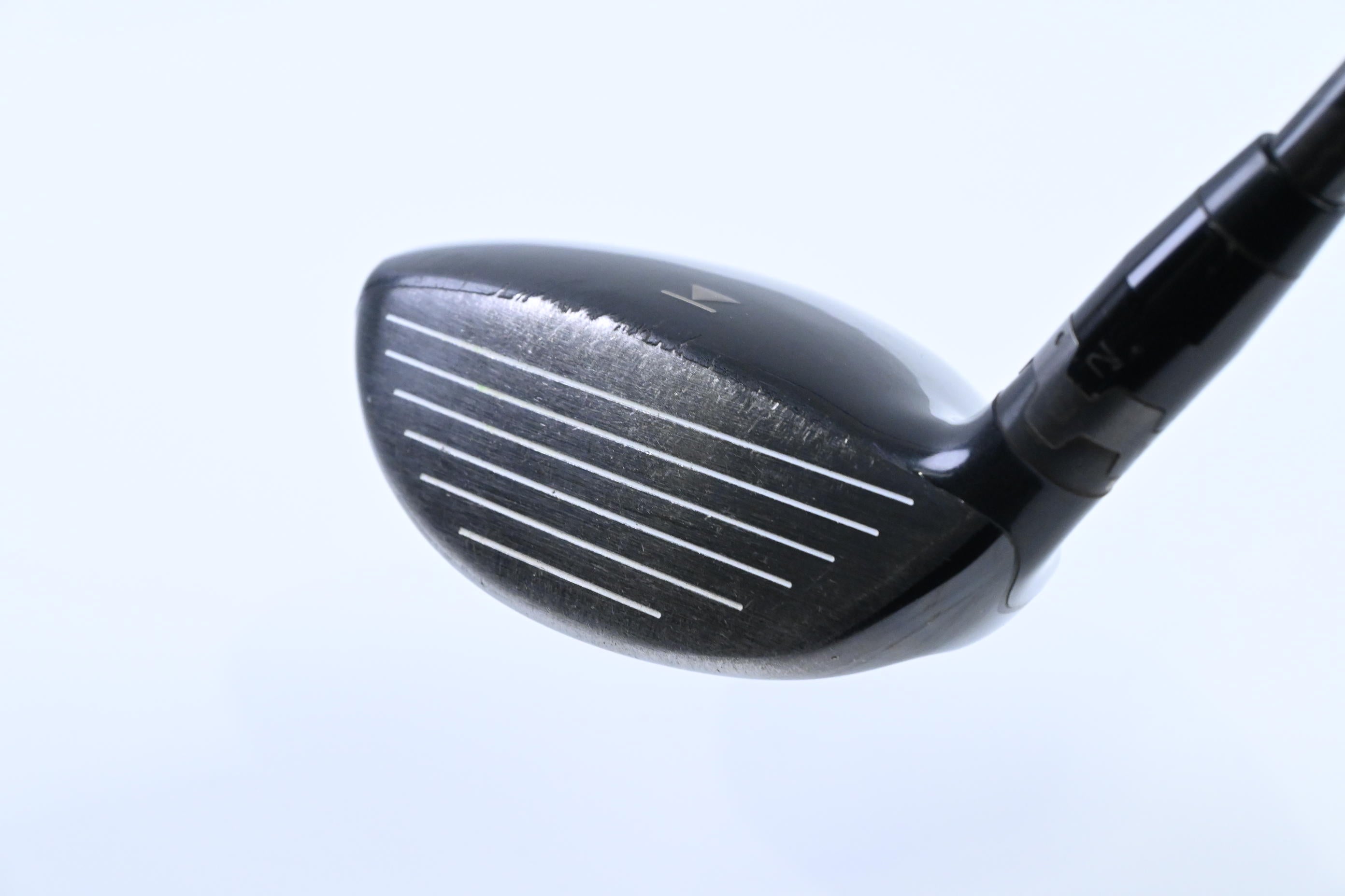 Titleist 913 F #3 Wood / 15 Degree / Stiff Flex Aldila RIP Phenom 80 Shaft