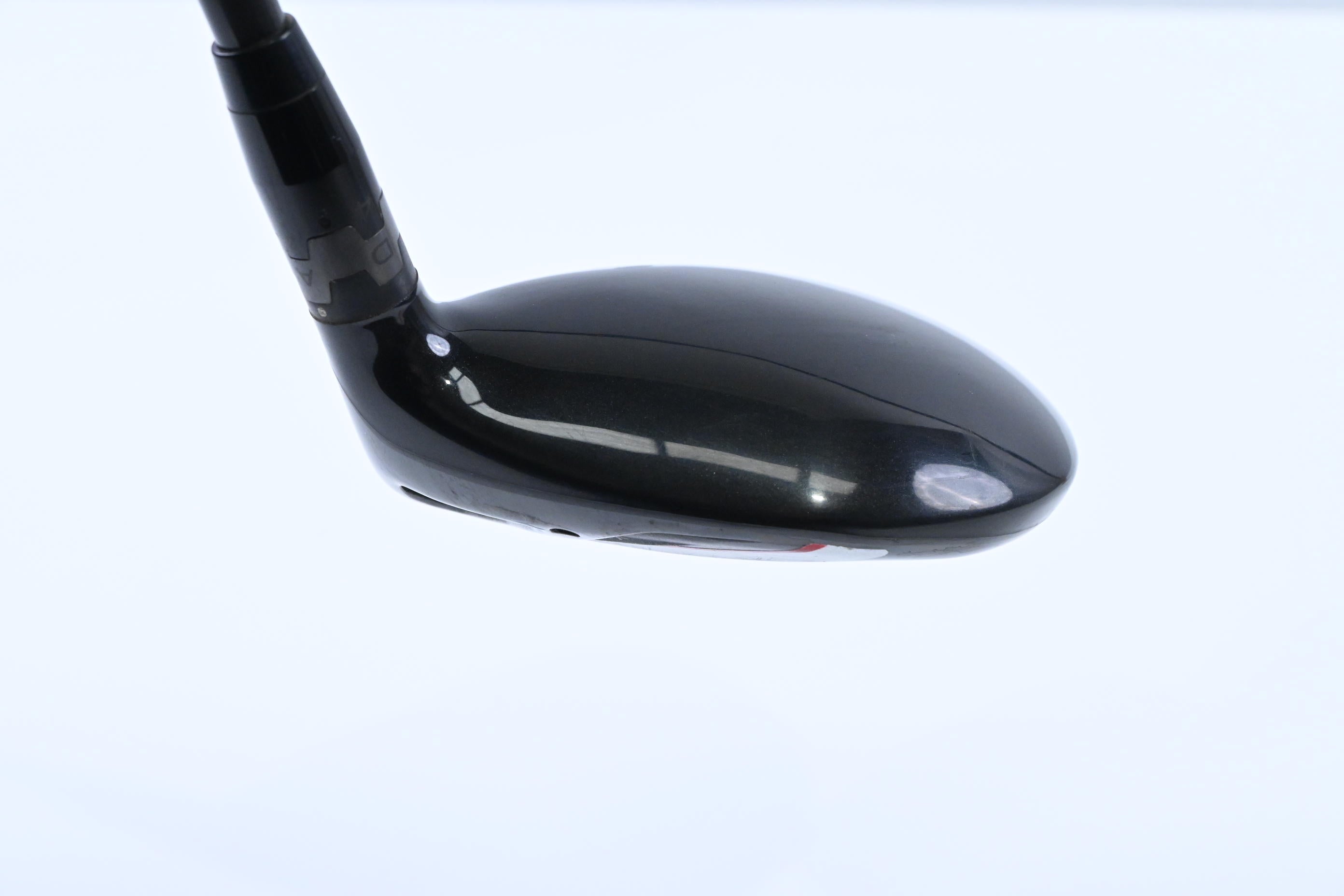 Titleist 913 F #3 Wood / 15 Degree / Stiff Flex Aldila RIP Phenom 80 Shaft