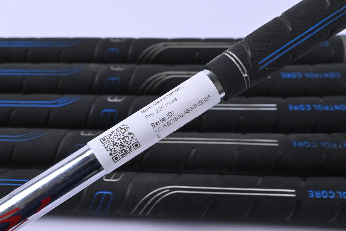 Mizuno Pro 225 Irons / 5-PW / Stiff Flex N.S.PRO Modus3 Tour105 Shafts