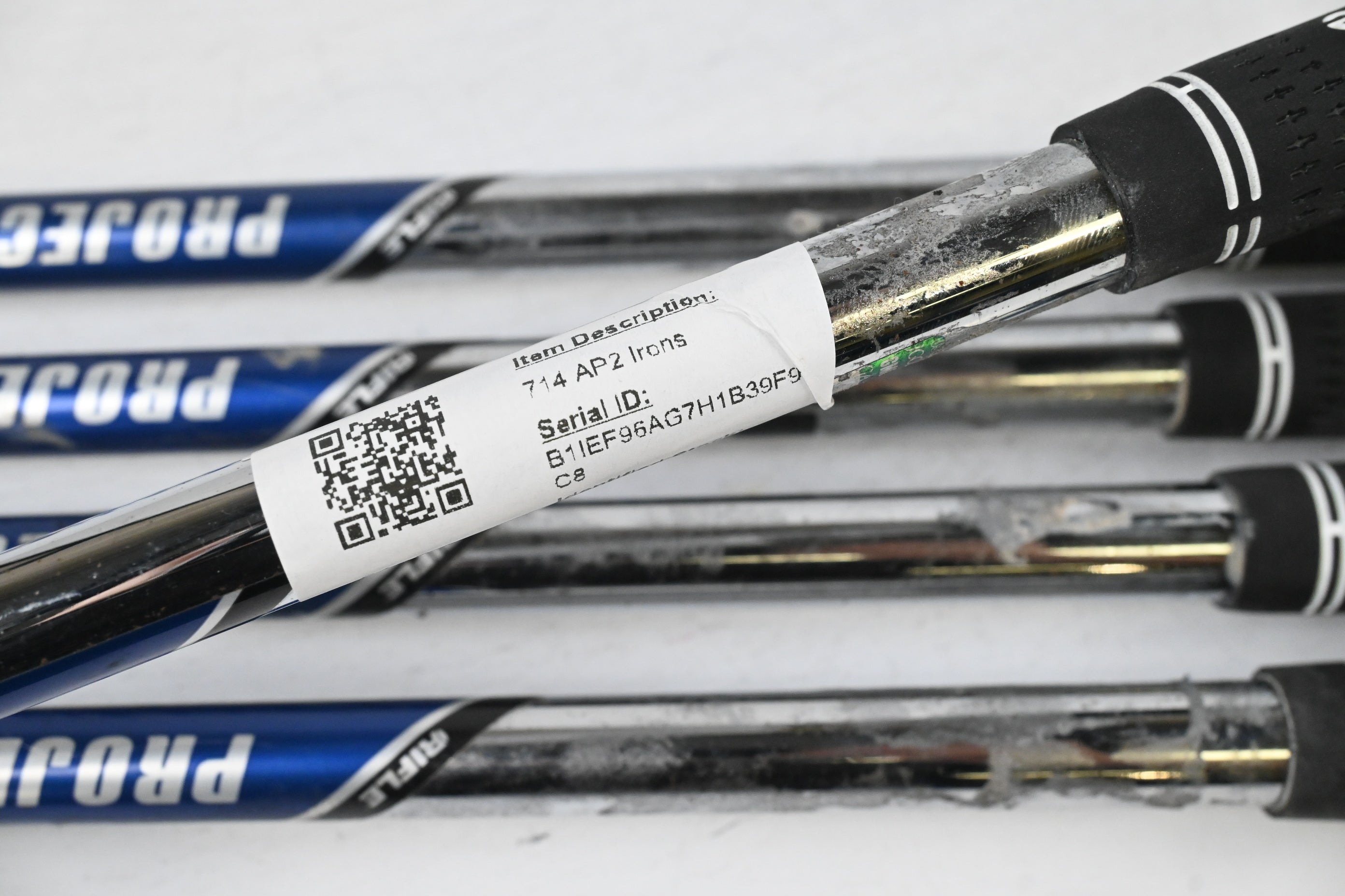 Titleist 714 AP2 Irons / 6-PW / Stiff Flex Project X Rifle Shafts