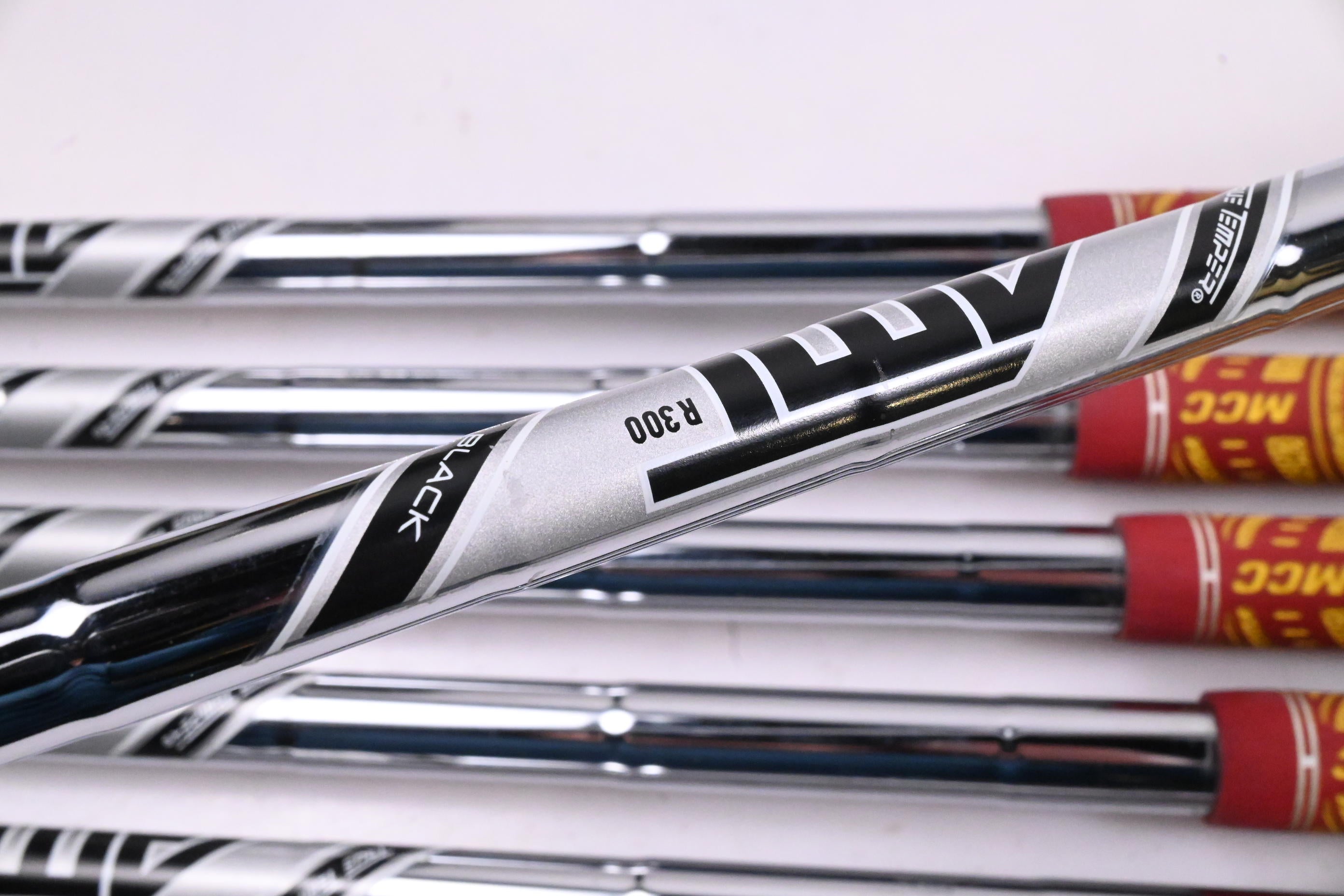 Titleist T200 2019 Irons / 4-PW / Regular Flex AMT Black R300 Shafts
