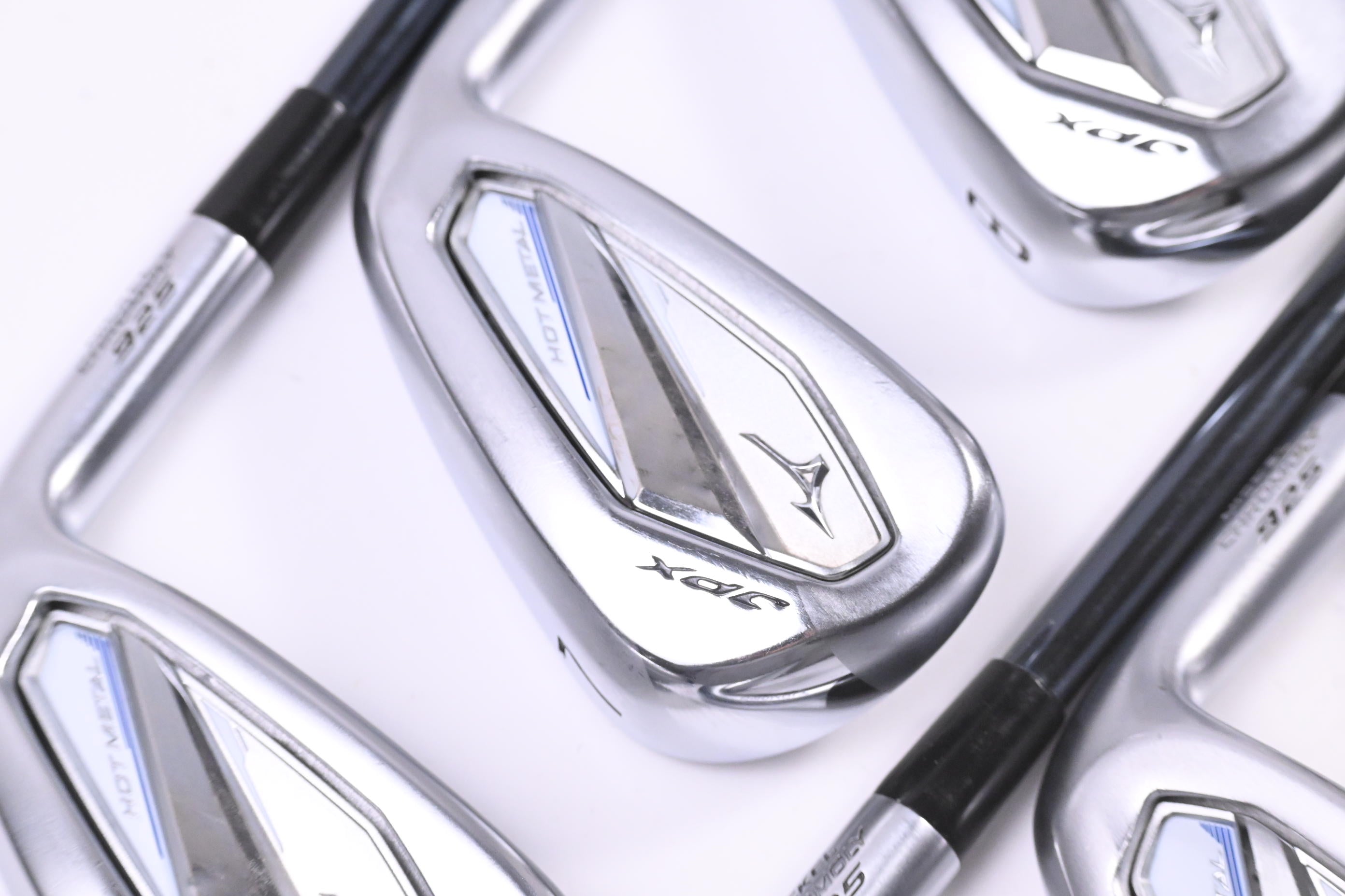Mizuno JPX 925 Hot Metal Irons / 6-PW+GW / Senior Flex UST Recoil Dart ESX 60