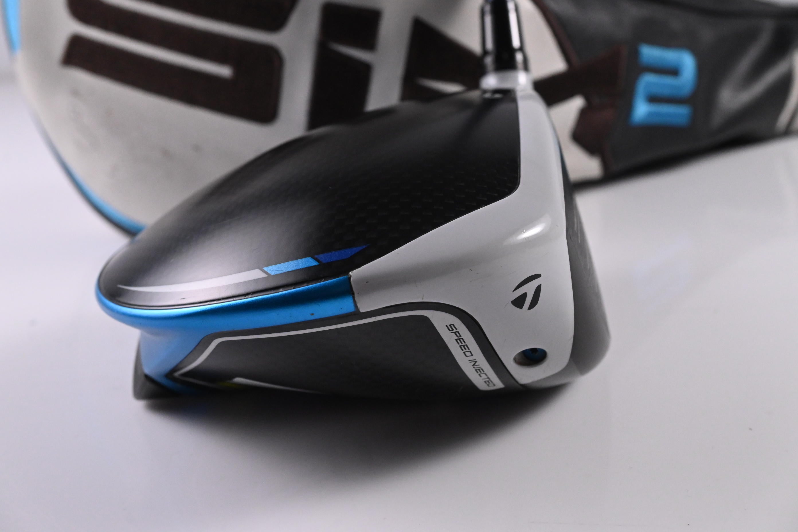 Taylormade SIM2 Max Driver / 10.5 Degree / Stiff Flex Fujikura Ventus Blue 5